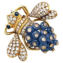 Giovane Italy 18KT Gold, 7.35 Carat Sapphire and 1.53 Carat Diamond Bee Brooch