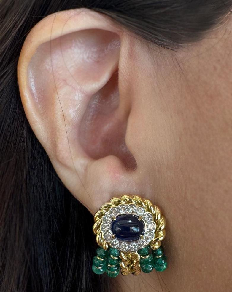 Moderne Giovane Italy Boucles d'oreilles saphir, émeraude et diamant en vente