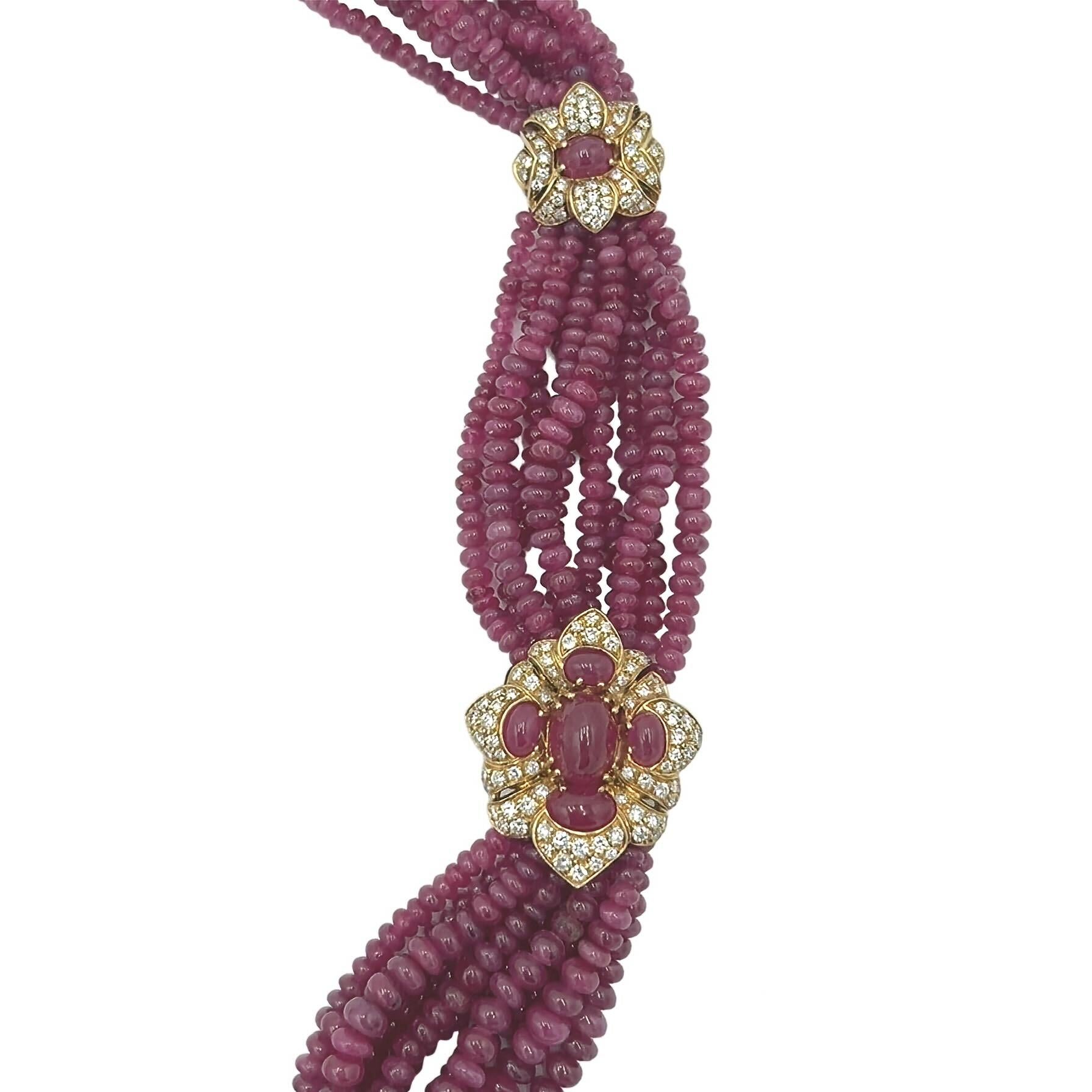GIOVANE Mehrreihige Rubin-Perlen-Diamant-Halskette mit Quaste  (Brillantschliff) im Angebot