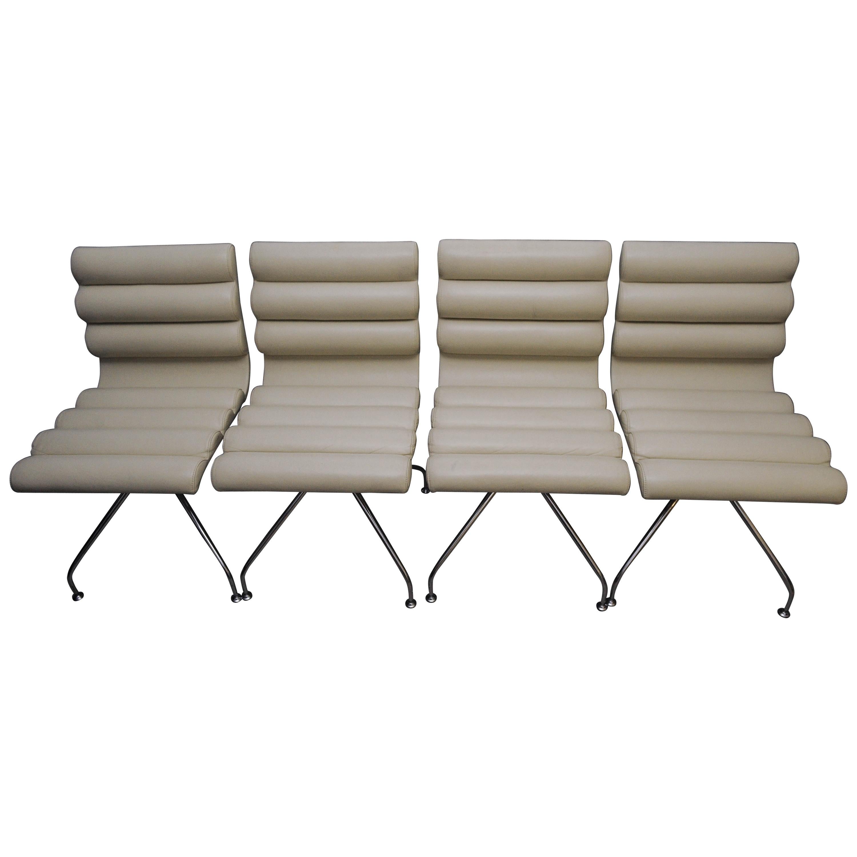Giovanna Modonutti 'Giofra' for Frag, a Set of 4 White Leather 'Canouan' Chairs For Sale