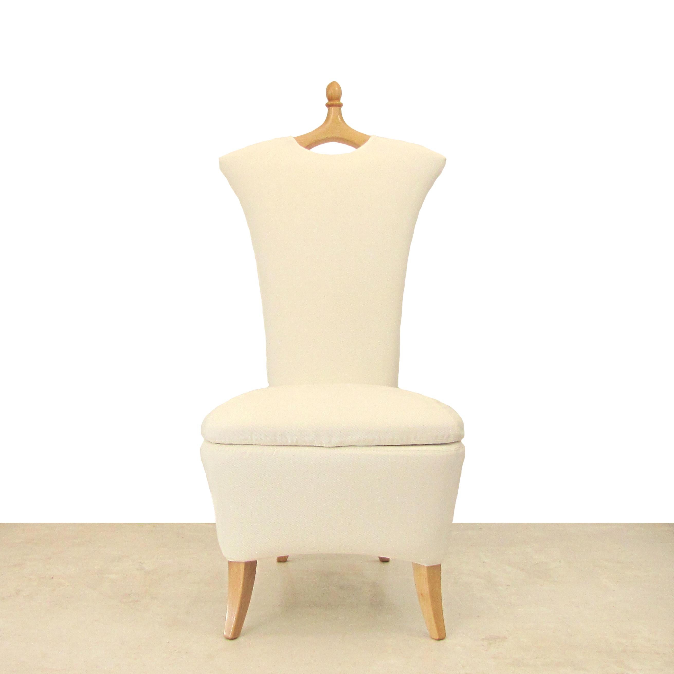 Giovannetti, Elegant and Functional Armchair by M. Lovi 90s, 