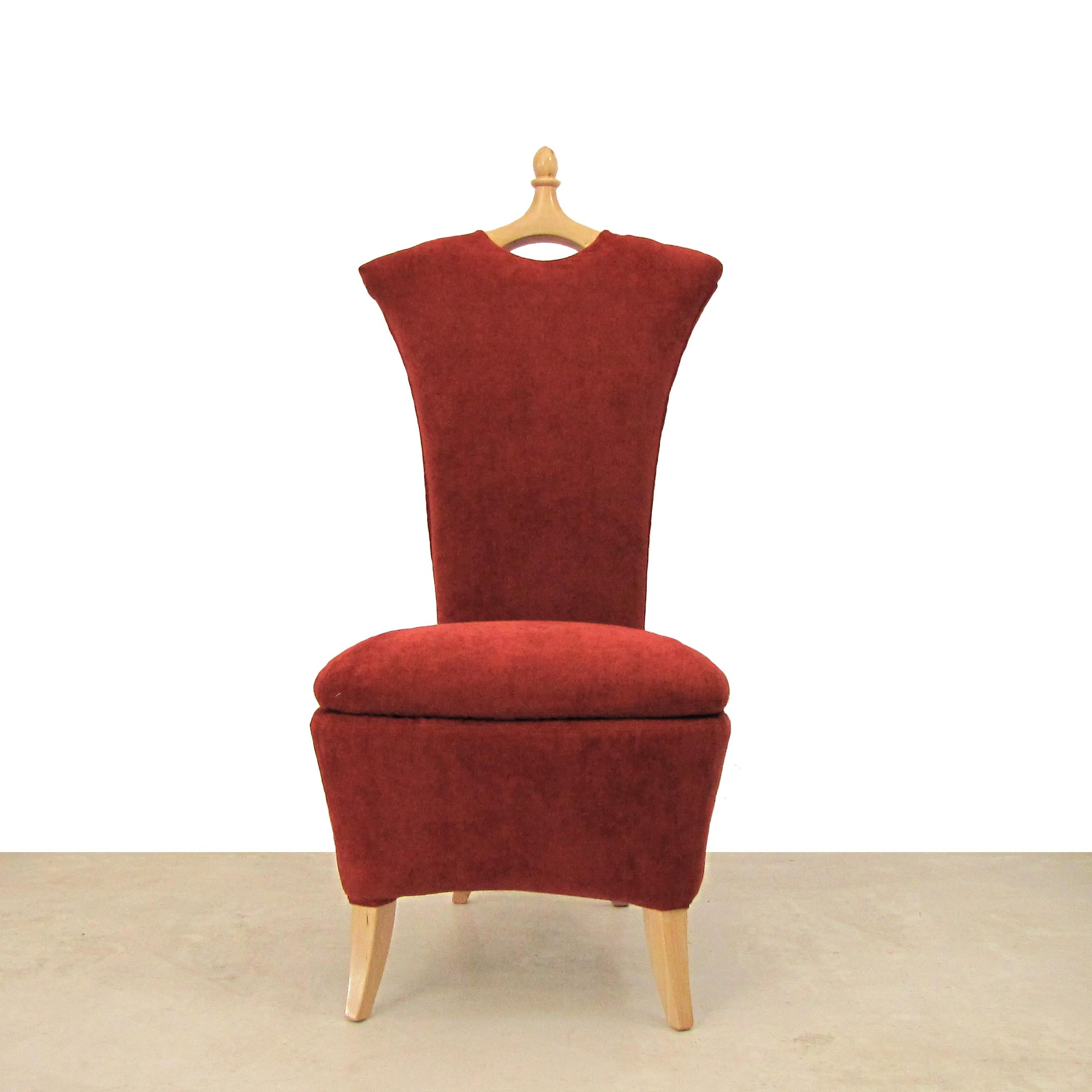 Giovannetti, Elegant and Functional Armchair by M. Lovi 90s, 