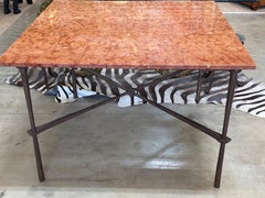 Table en fer martelé et marbre Breccia Rossa Giovanni Banci pour Hermès, vers 1990