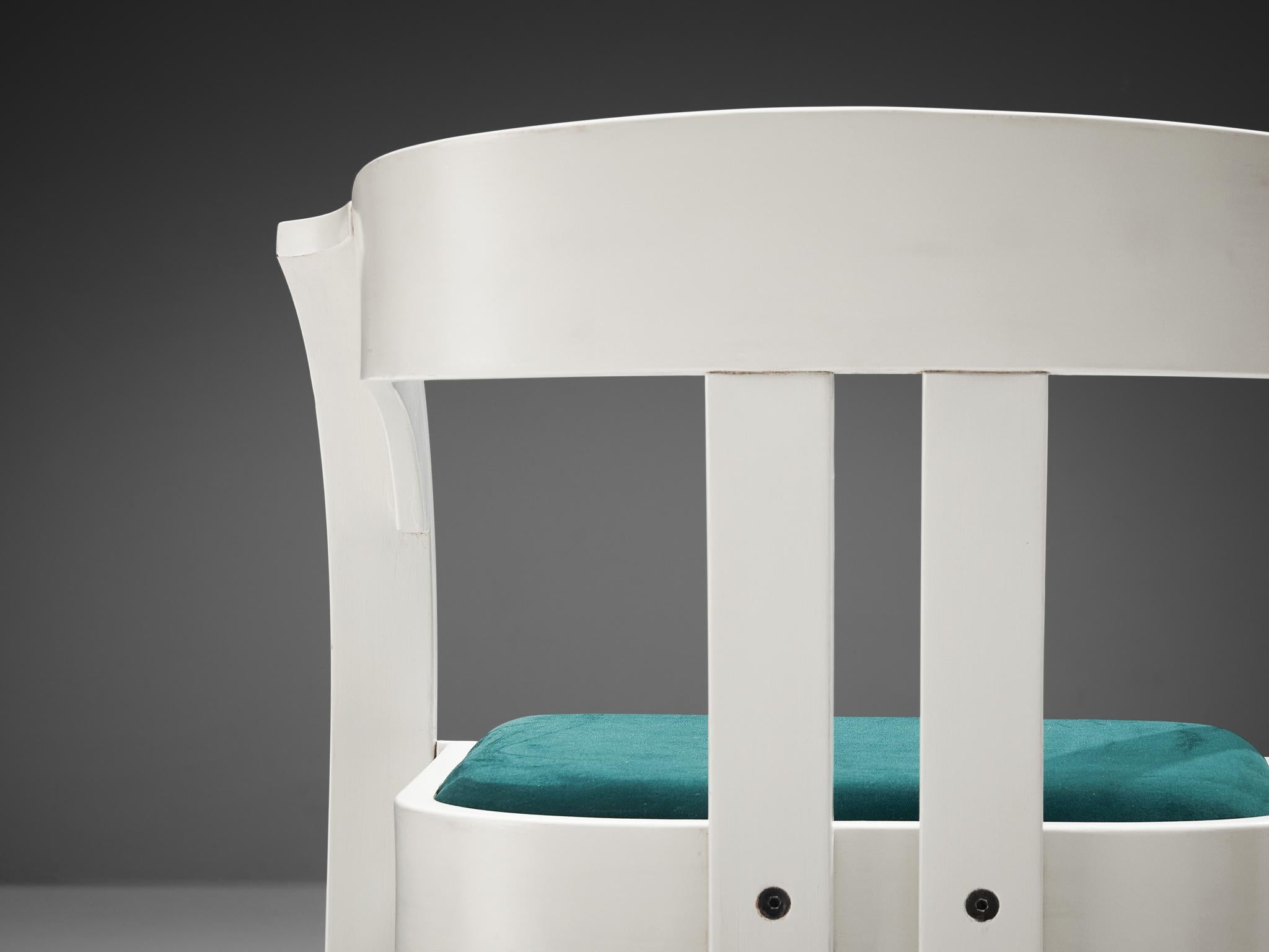 Giovanni Battista Bassi pour Poltronova - Paire de fauteuils « Lisa » en velours vert Bon état - En vente à Waalwijk, NL