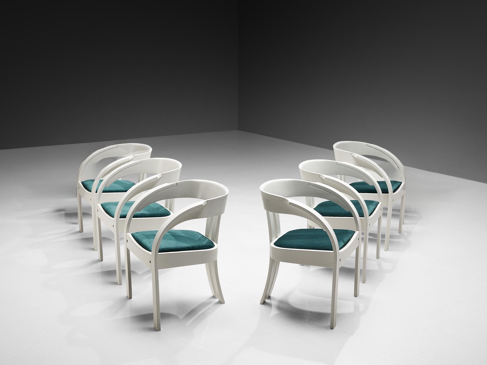 Giovanni Battista Bassi per Poltronova, set di sei poltrone, modello 'Elisa', velluto, faggio laccato, Italia, anni '60 

Queste sedie meravigliose si basano su una struttura solida in cui le linee chiare e fluide possono emergere nel design. Nota