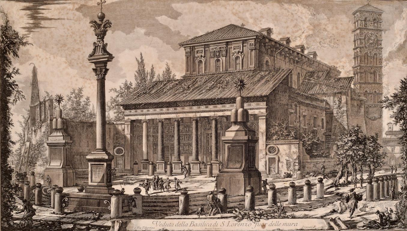 Basilica of San Lorenzo in Rom: Eine gerahmte Radierung aus dem 18. Jahrhundert von Piranesi – Print von Giovanni Battista Piranesi