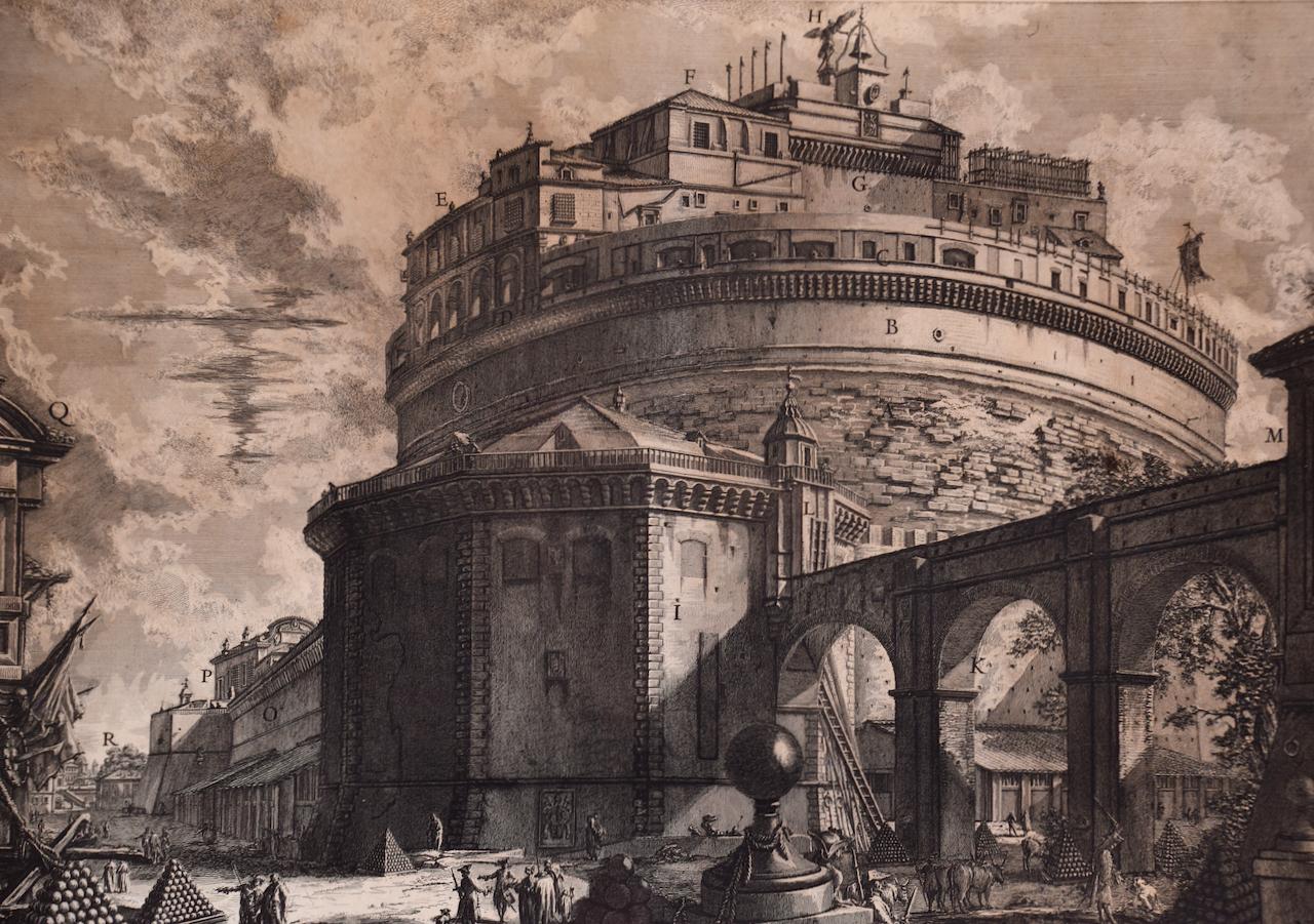 Hadrian's Mausoleum, Castel S. Angelo: Eine gerahmte Radierung von Piranesi aus dem 18. Jahrhundert (Alte Meister), Print, von Giovanni Battista Piranesi