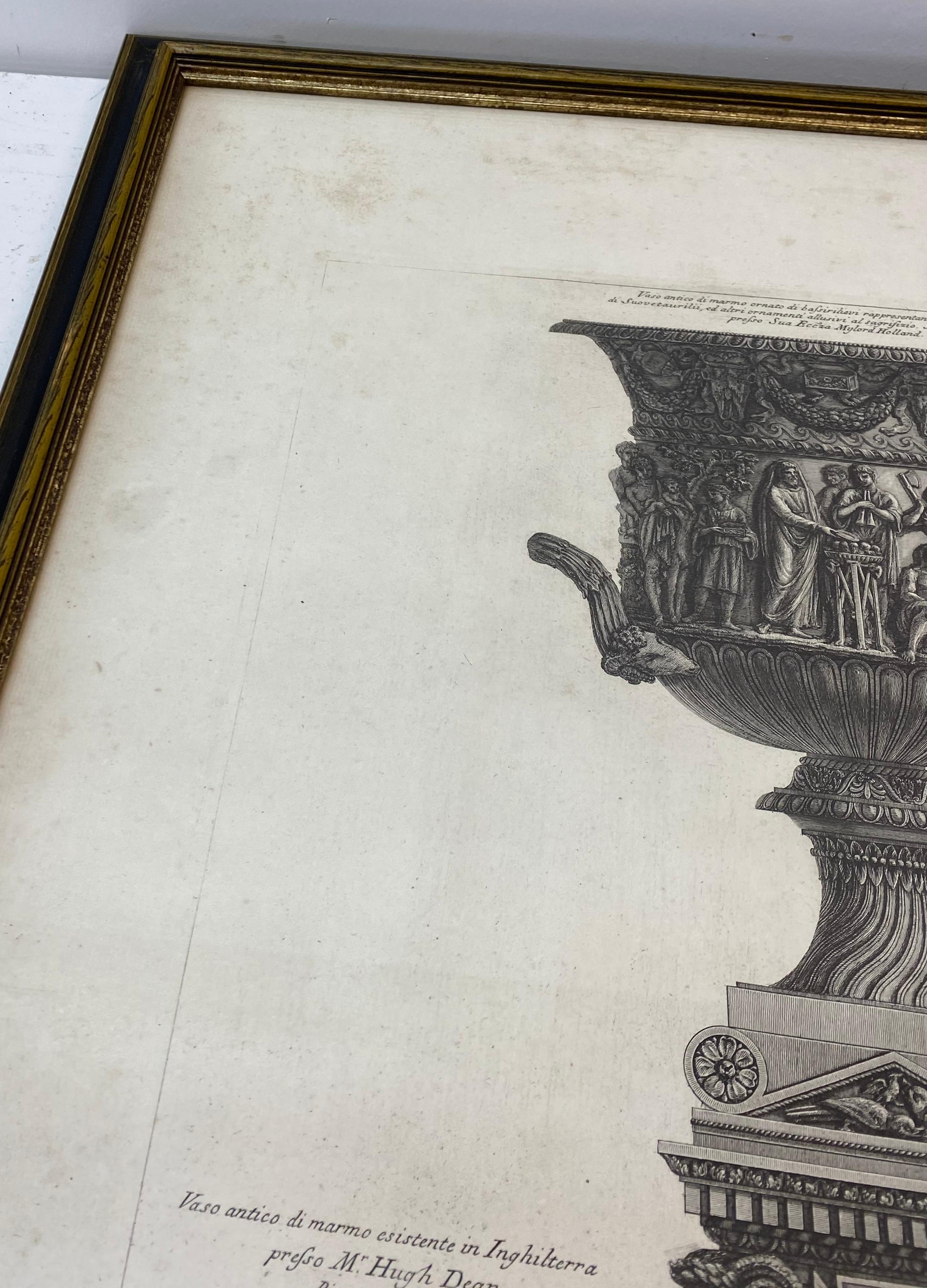 Ein Paar gerahmte architektonische Vasen von Giovanni Battista Piranesi mit Radierungen, um 1770 im Angebot 3