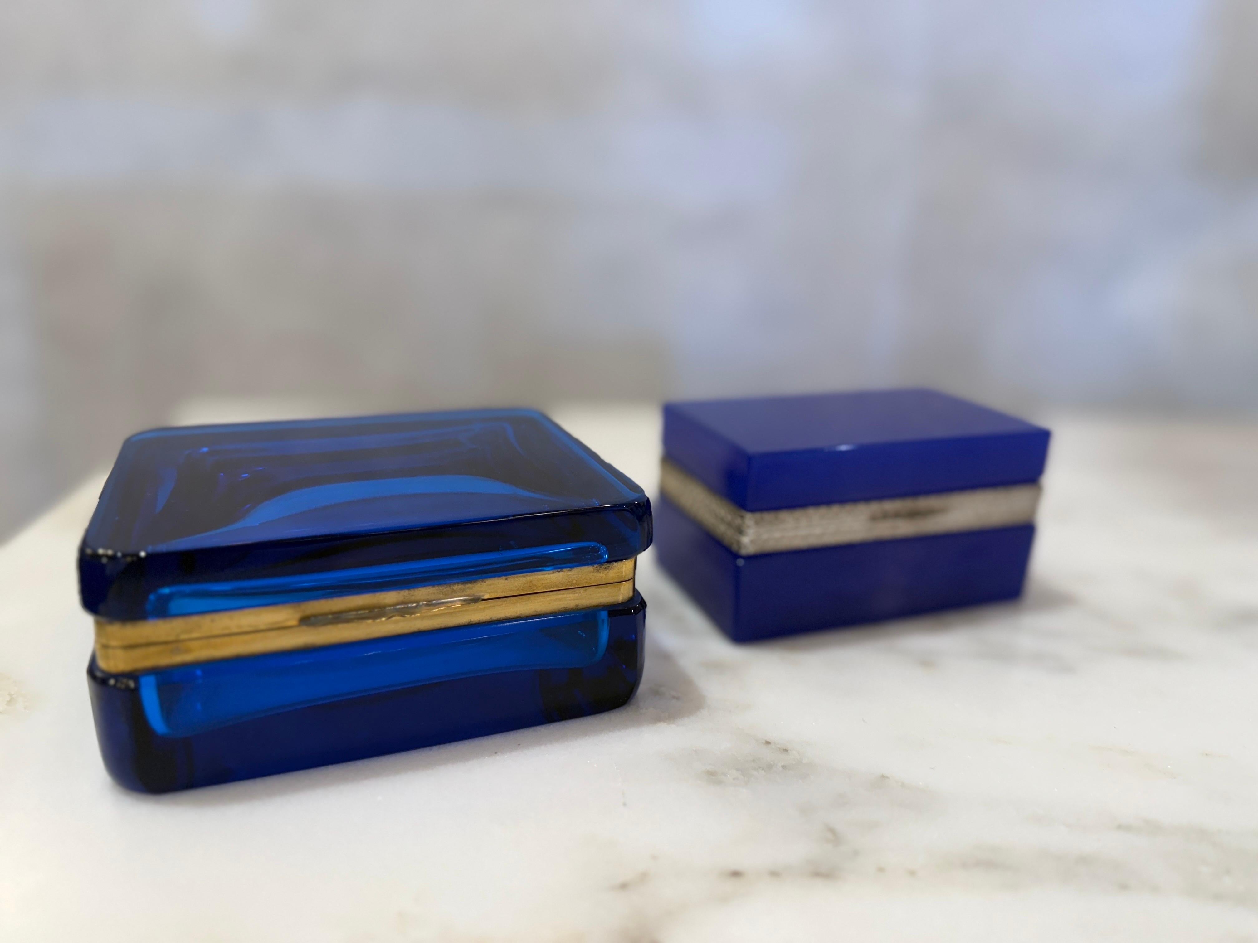 Giovanni Cenedese Caja abatible de cristal de Murano azul de los años 50 Cristal de Murano en venta