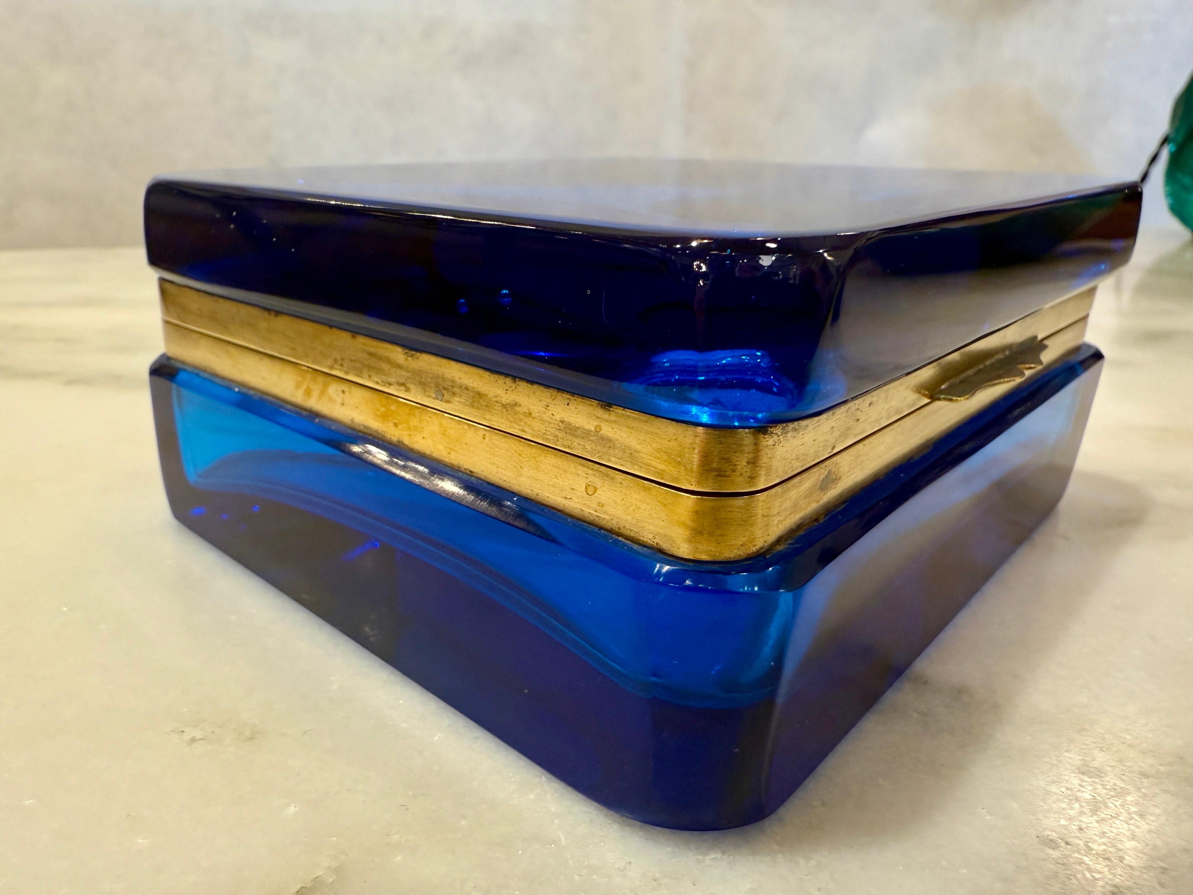 Giovanni Cenedese Caja abatible de cristal de Murano azul de los años 50 en venta 1