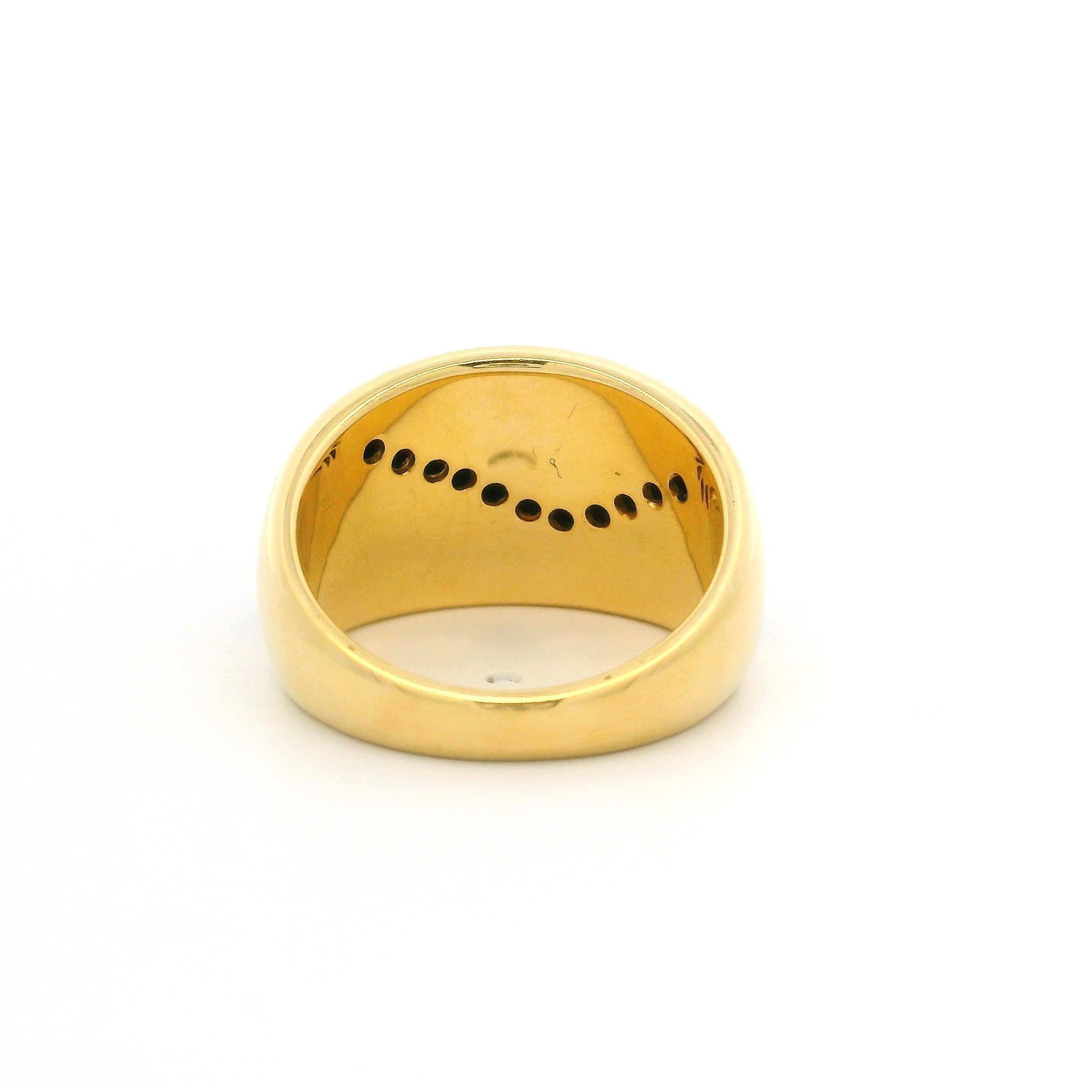 Giovanni Chilleri 18k Yellow Gold Inlaid Coral & Black Onyx w/ Diamond Band Ring For Sale 1
