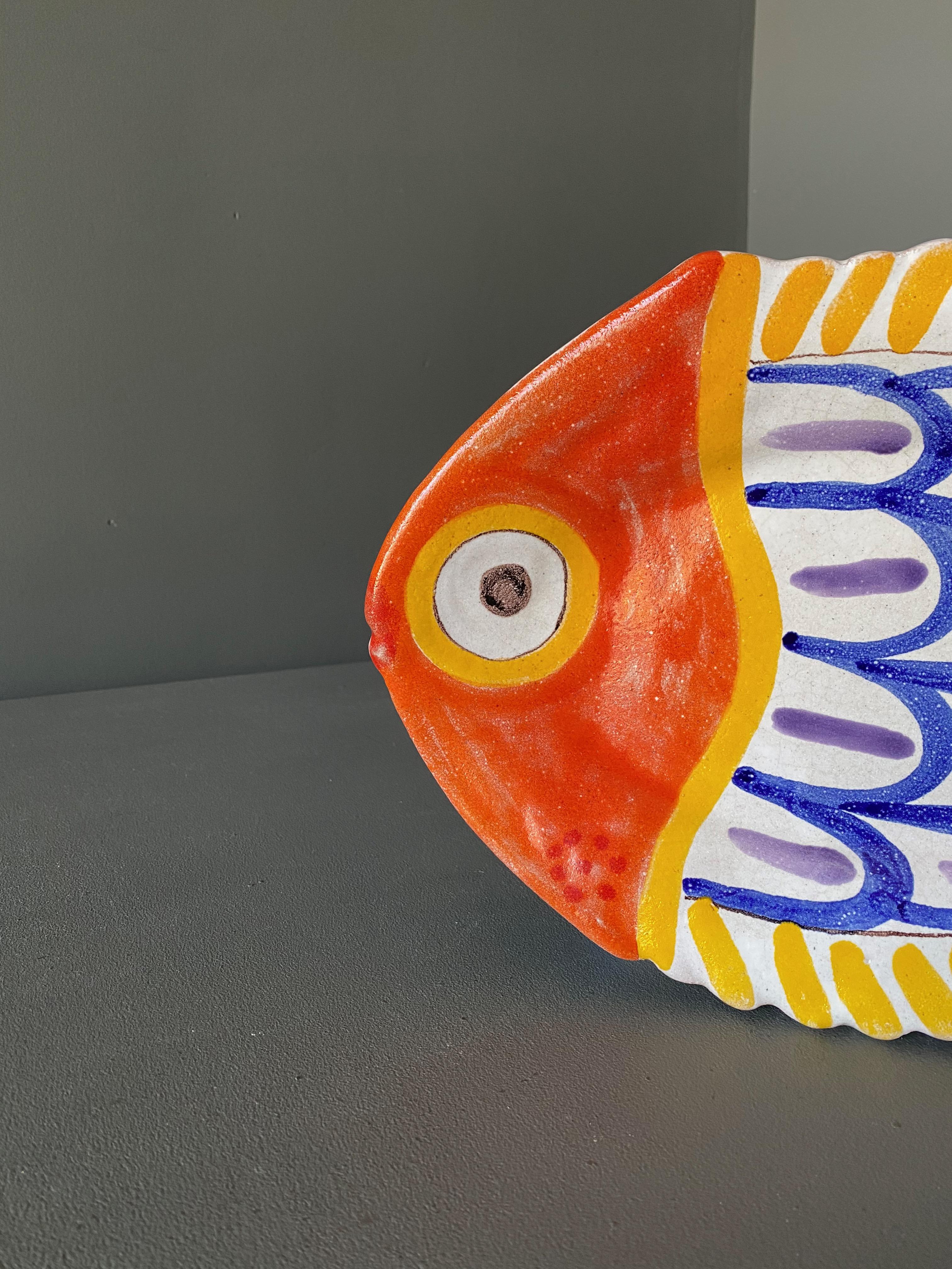 Italian Giovanni DeSimone Hand Painted Fish Plate, Italy, 1964