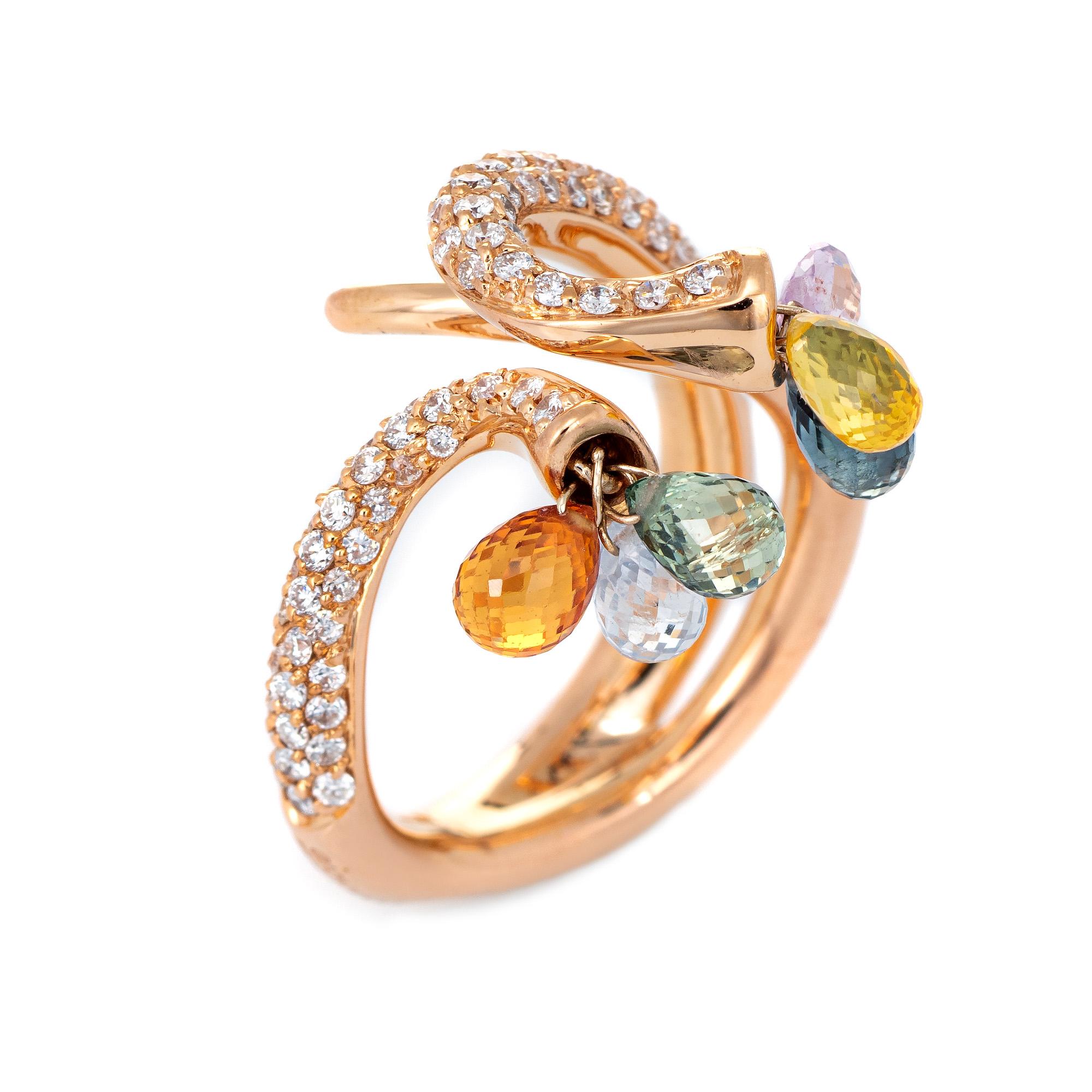 Élégant bracelet Giovanni Ferraris en or rose 18 carats, pavé de diamants et de saphirs arc-en-ciel (circa 2000). 

Les diamants sont sertis en pavé dans la bande et totalisent environ 1 carat (couleur estimée G-H et clarté VS2-SI1). Les saphirs