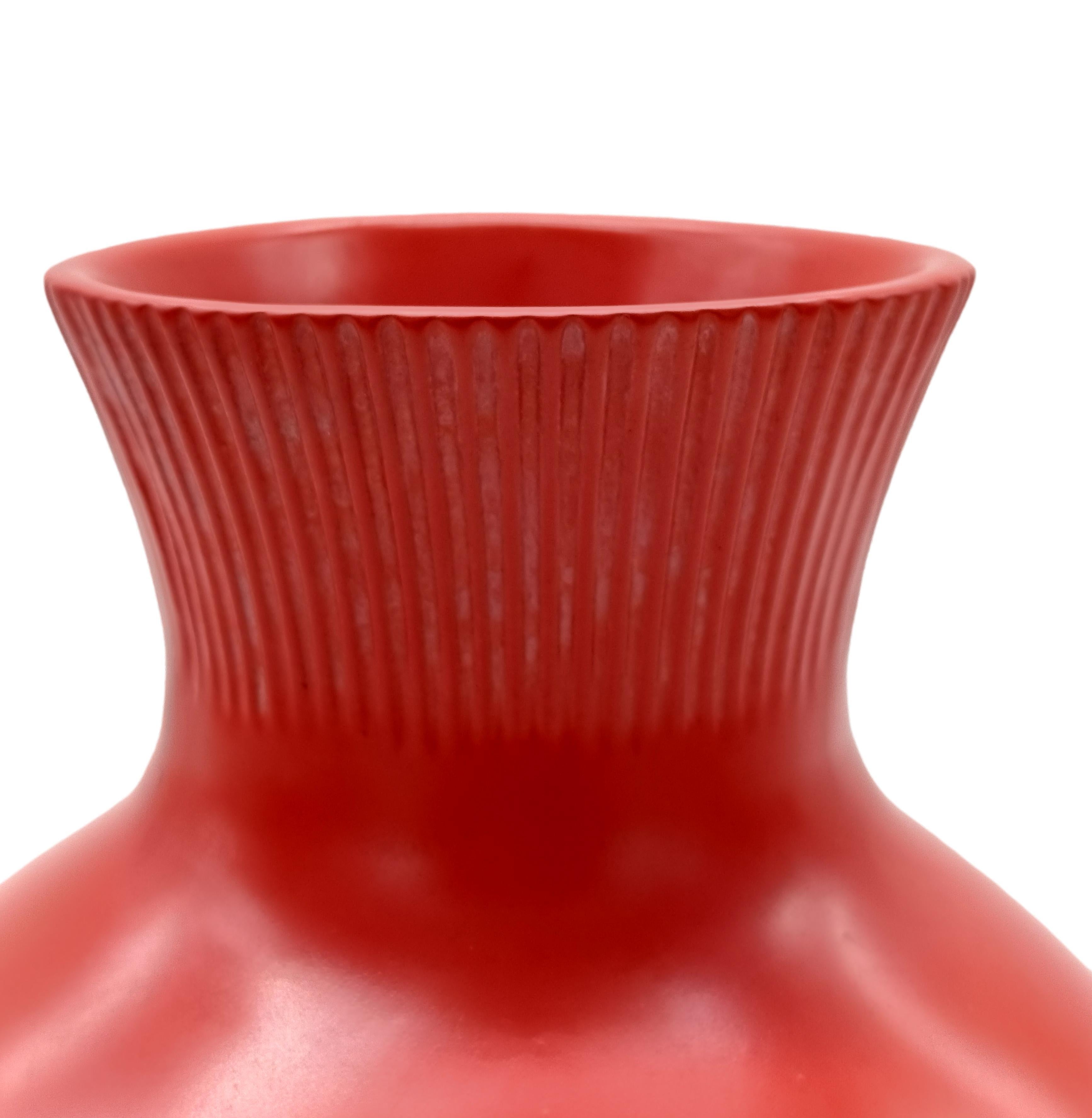 Mid-Century Modern Giovanni Gariboldi for Richard Ginori - San Cristoforo Ceramic Vase, Italy 1930s For Sale