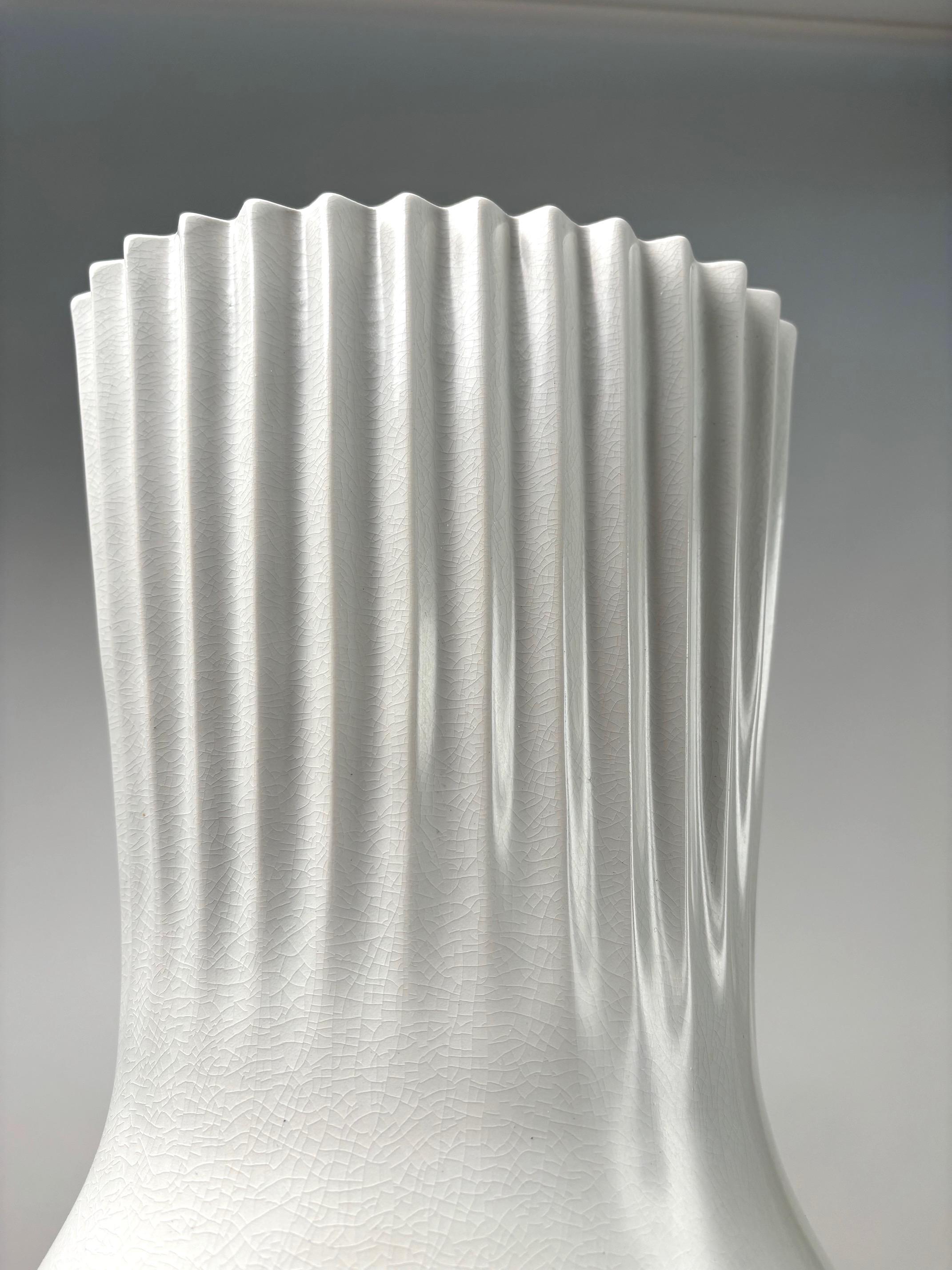 Mid-Century moderno Giovanni Gariboldi, Grande vaso '6599' per Richard Ginori, San Cristoforo, Italia in vendita