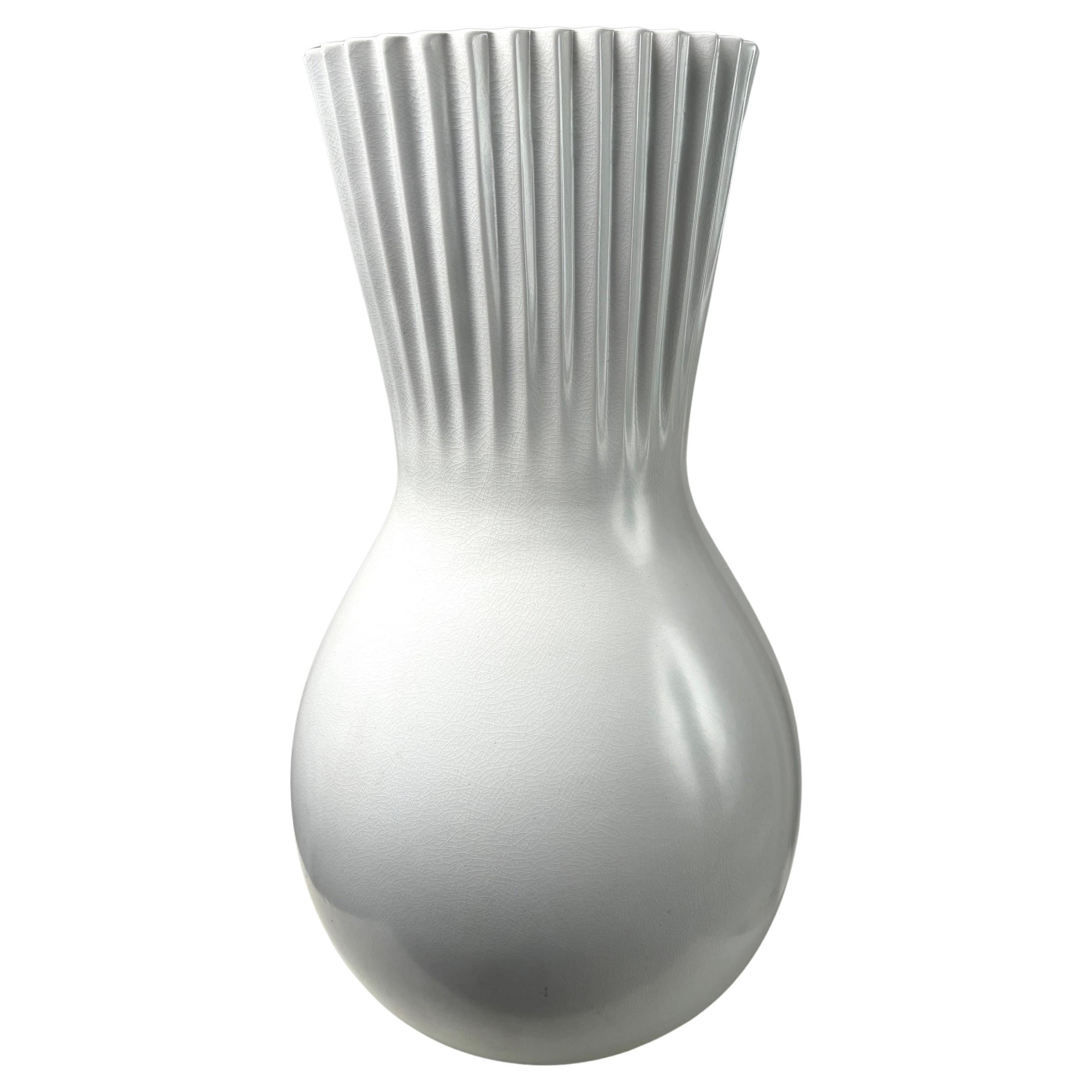 Giovanni Gariboldi, Large Vase '6599' for Richard Ginori, San Cristoforo, Italy