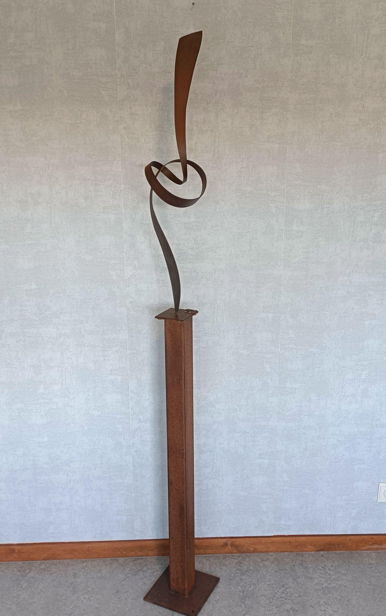 106-Nœud Serpen - Giovanni Gelmi - zeitgenössische Skulptur aus patiniertem Cortenstahl im Angebot 4