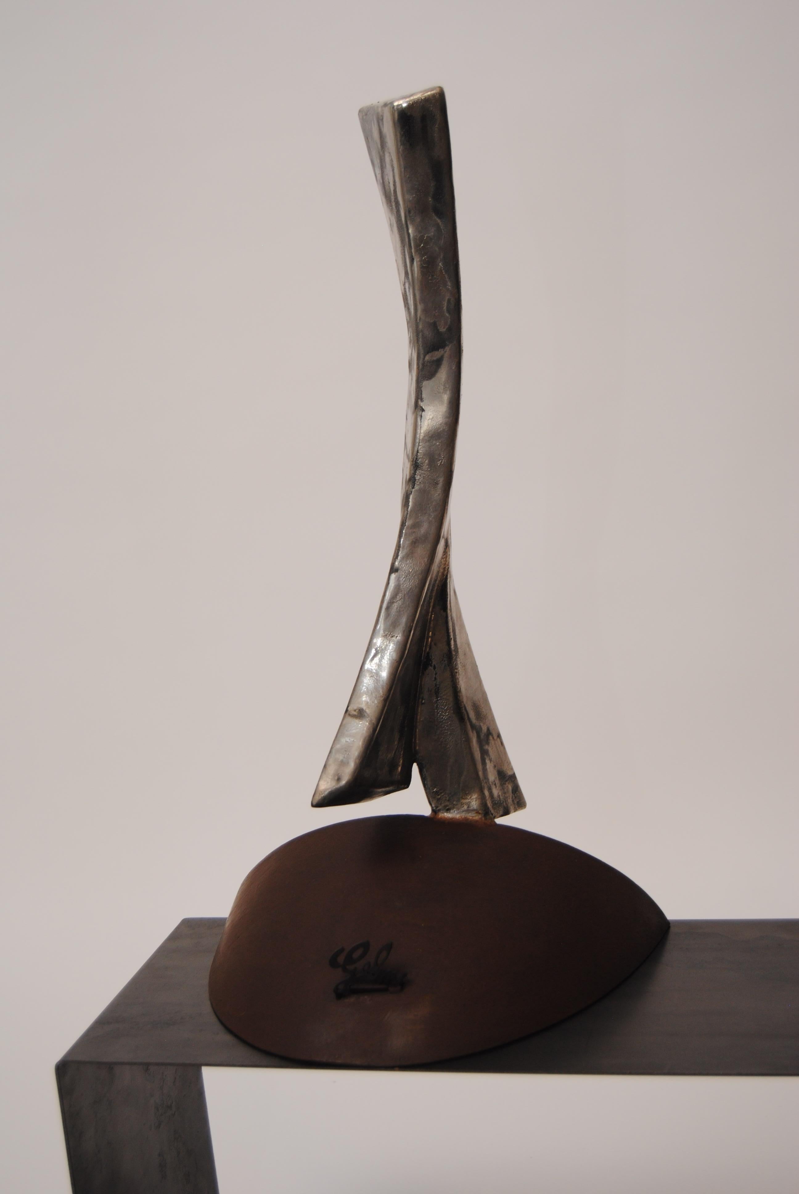 61-Marcheur - Giovanni Gelmi - contemporary patinated Steel Corten sculpture For Sale 4