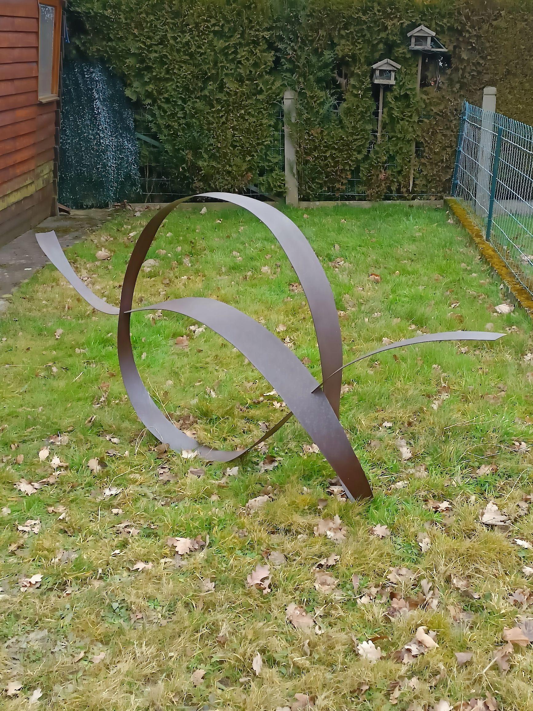 Skulptur 37 - Giovanni Gelmi - zeitgenössische Stahlskulptur für drinnen und draußen im Angebot 2