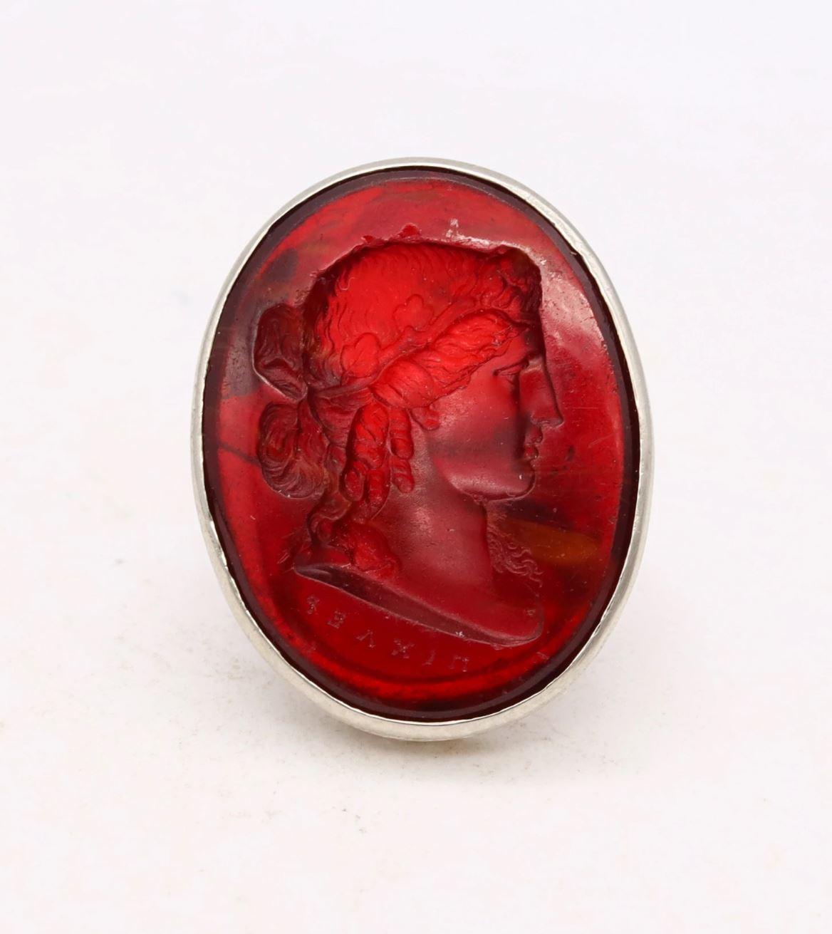 Important carved intaglio ring by Giovanni or Luigi Pichler (1773-1854).

Fabulous and extremely rare intaglio seal piece, created in Europe by the Pichler's Atelier in the late 18th century, circa 1790-1800. It was carved in an oval cabochon cut