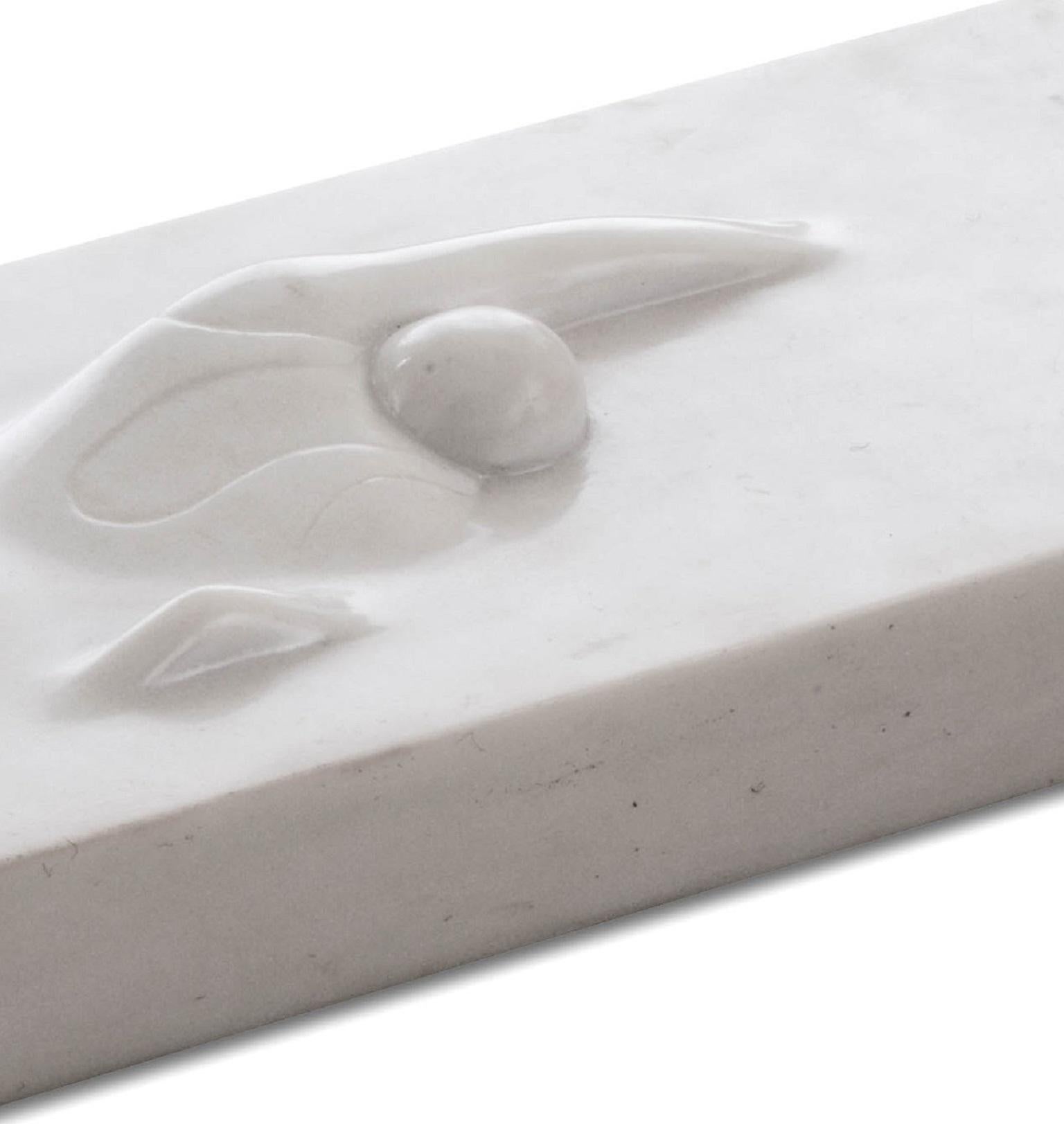 Nageuse (femme) de Manganeli- Sculpture figurative contemporaine italienne, murble en vente 1