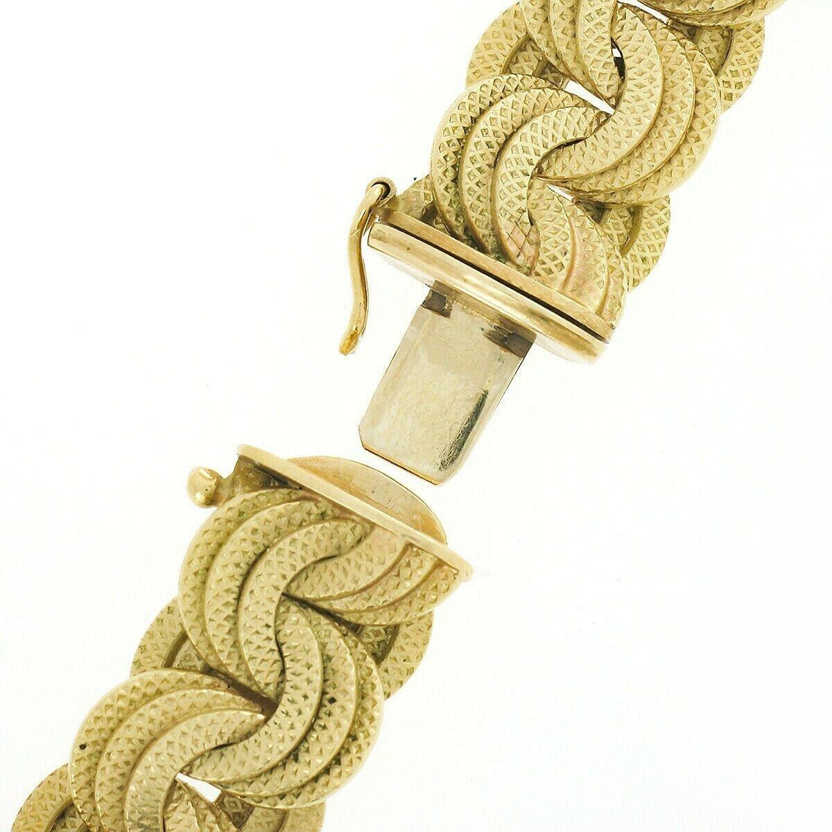 Giovanni Marchisio 18K Yellow Gold Textured Tri Circular Link Chain Necklace 2