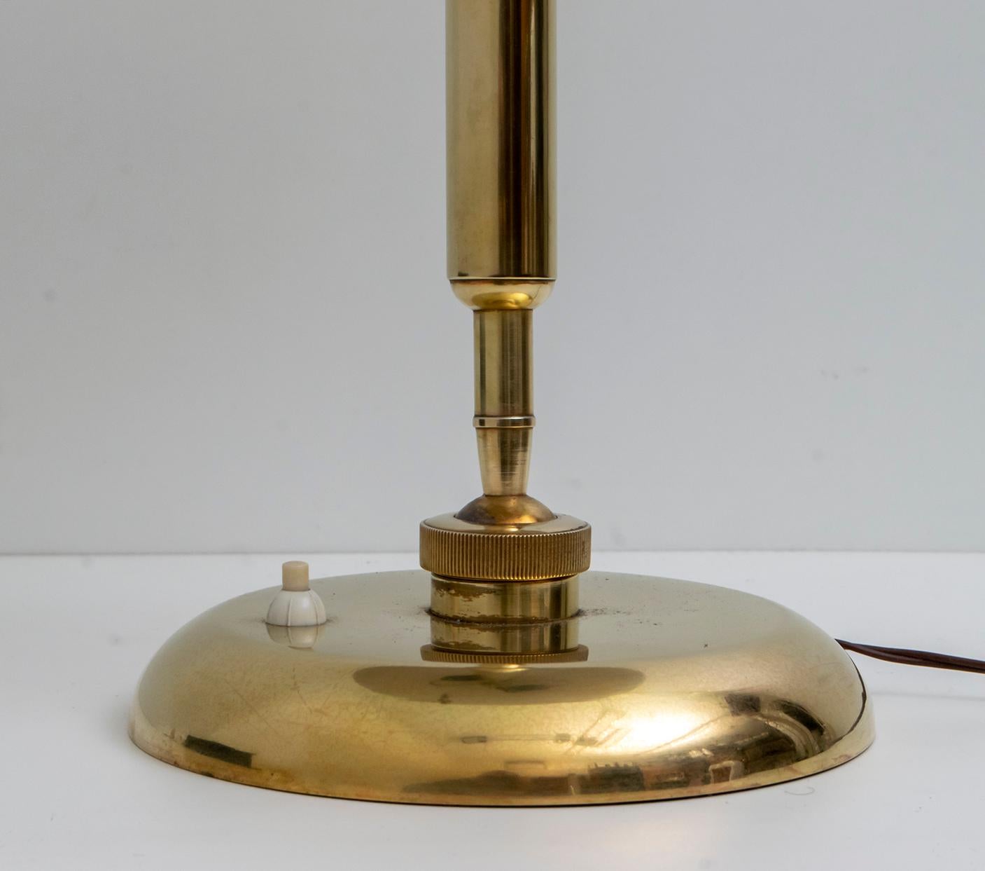 Giovanni Michelucci Midcentury Italian Adjustable Brass Table Lamp 