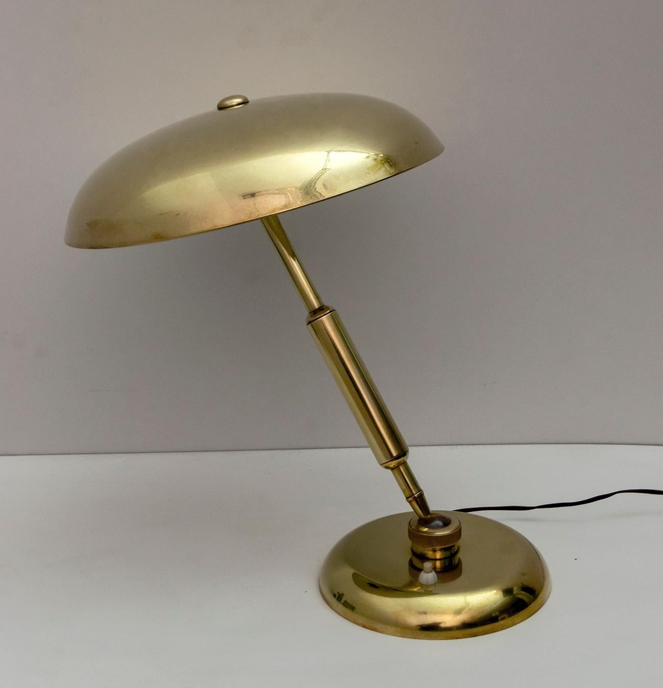Giovanni Michelucci Midcentury Italian Adjustable Brass Table Lamp 
