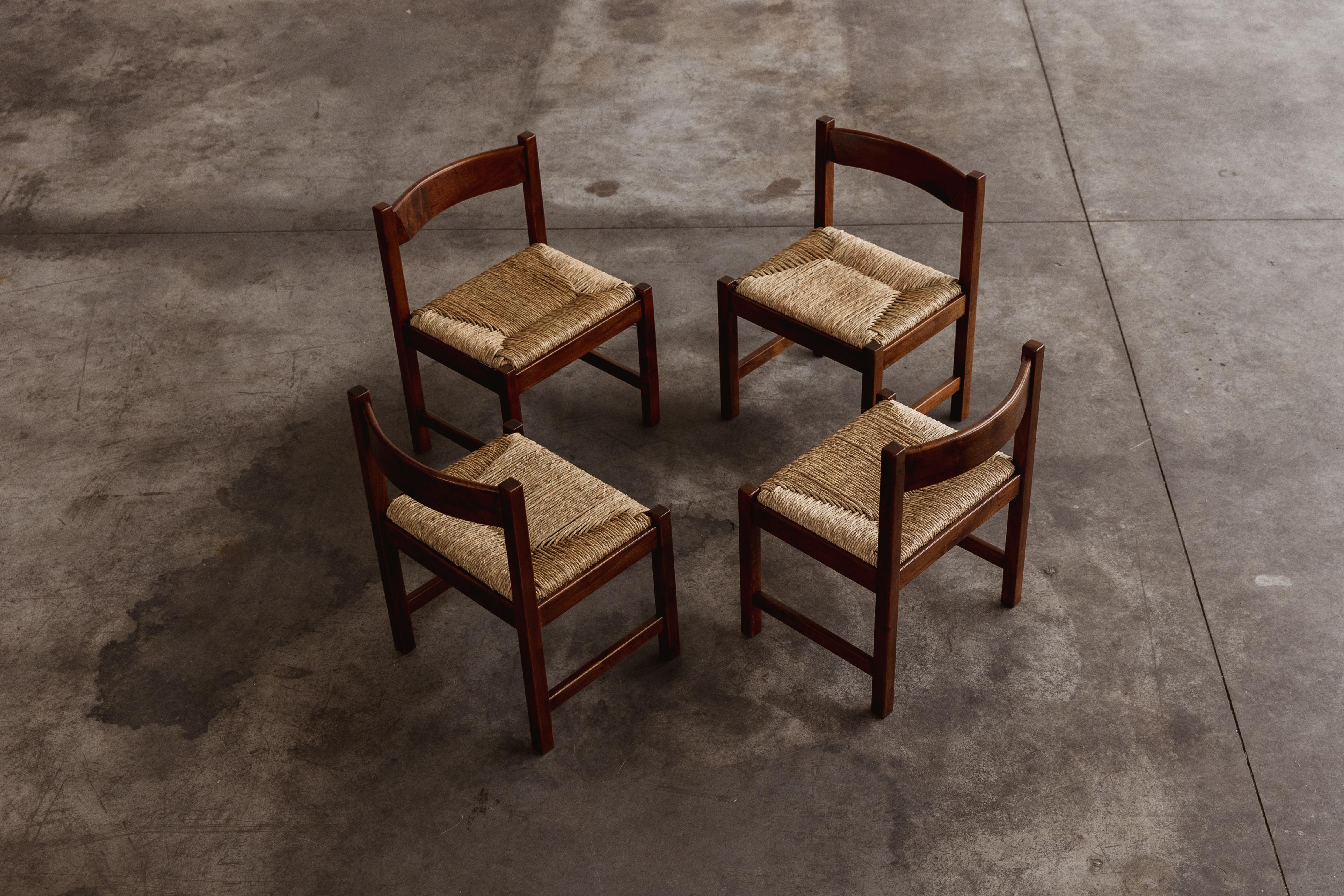 Italian Giovanni Michelucci “Torbecchia” Dining Chairs for Poltronova, 1964, Set of 4 For Sale