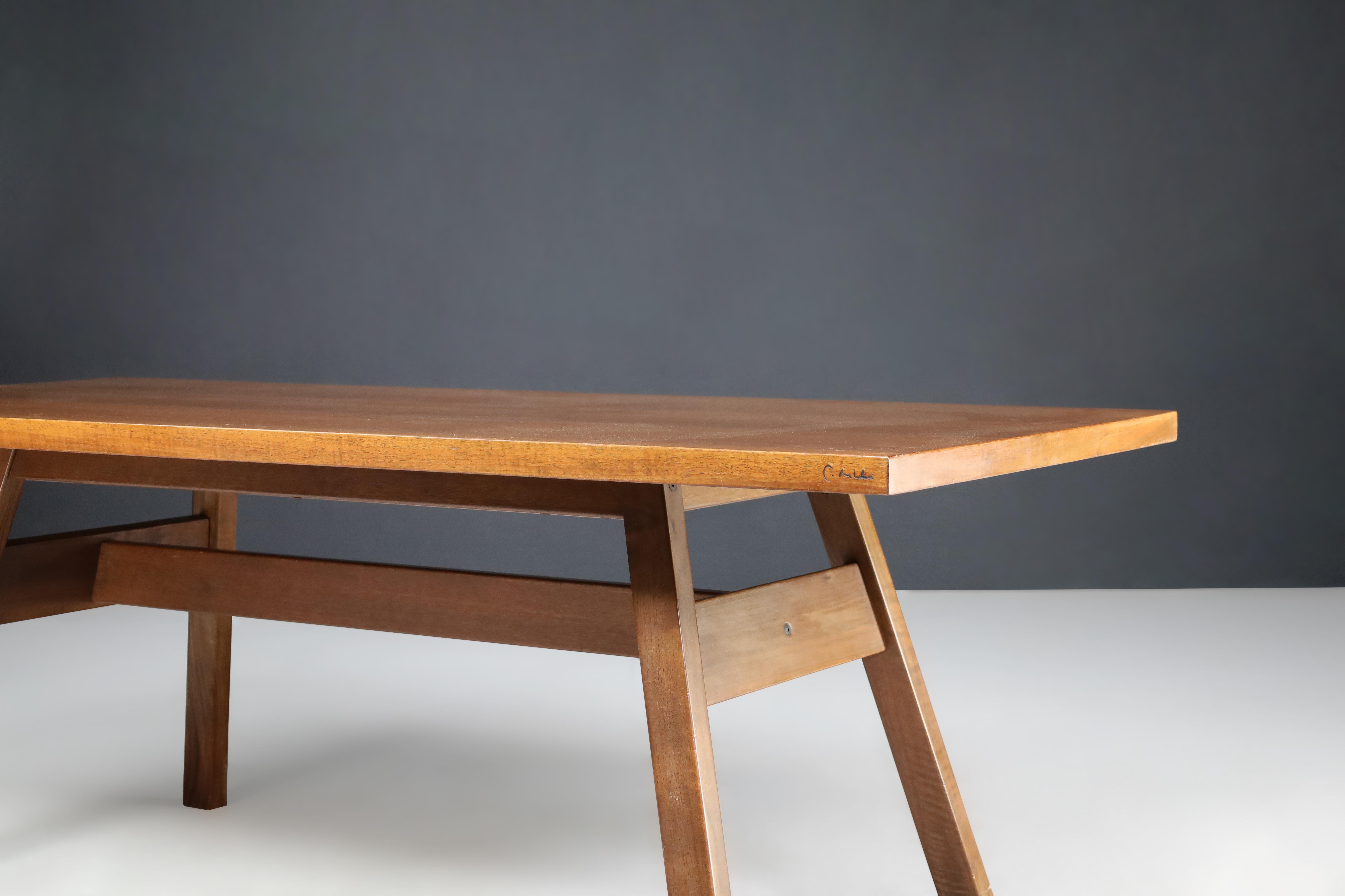 Giovanni Michelucci Walnut Dining Room Table for Poltronova, Italy, 1964 For Sale 1