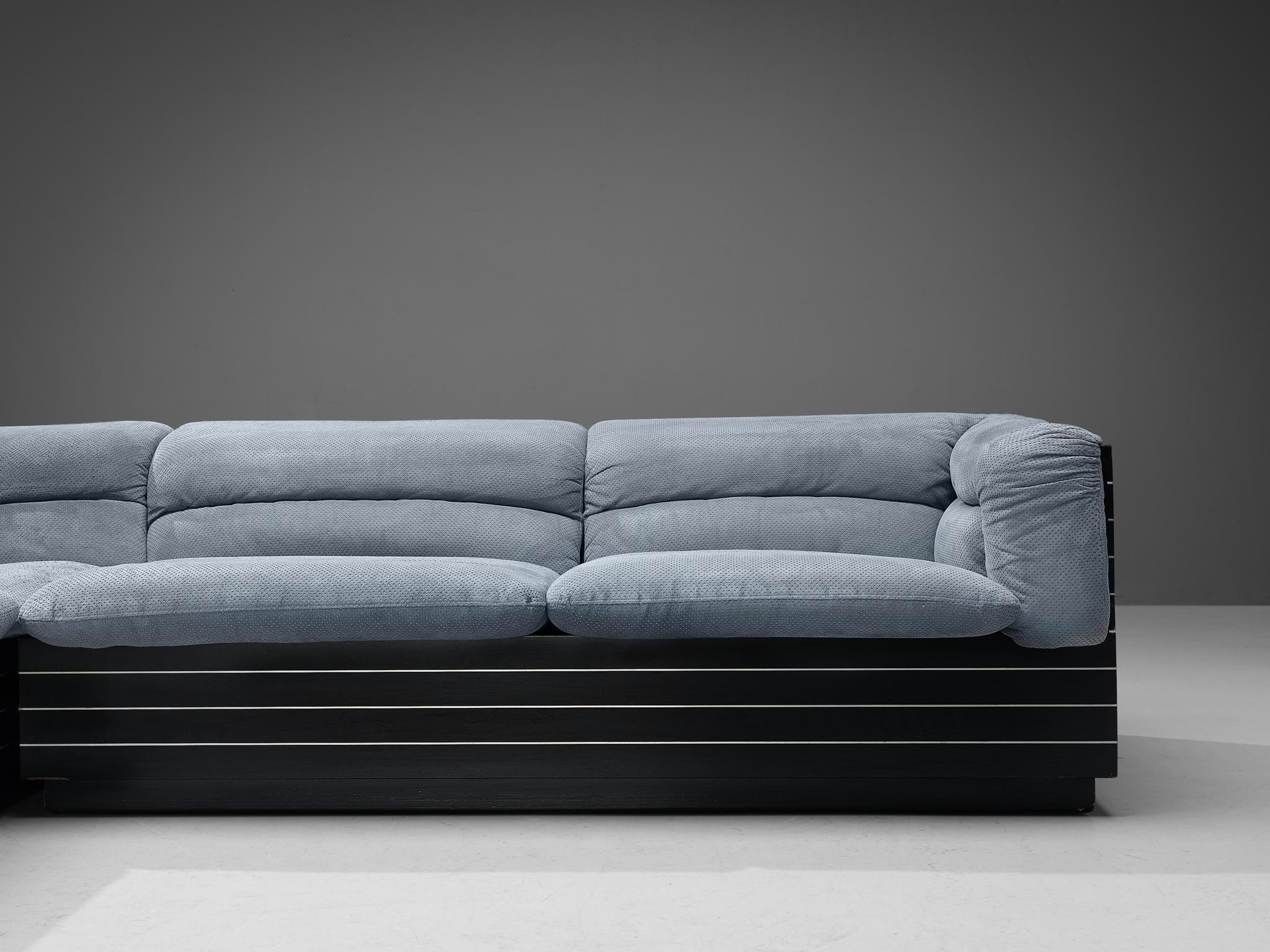 Giovanni Offredi for Saporiti Corner Sofa in Light Blue Upholstery For Sale 1