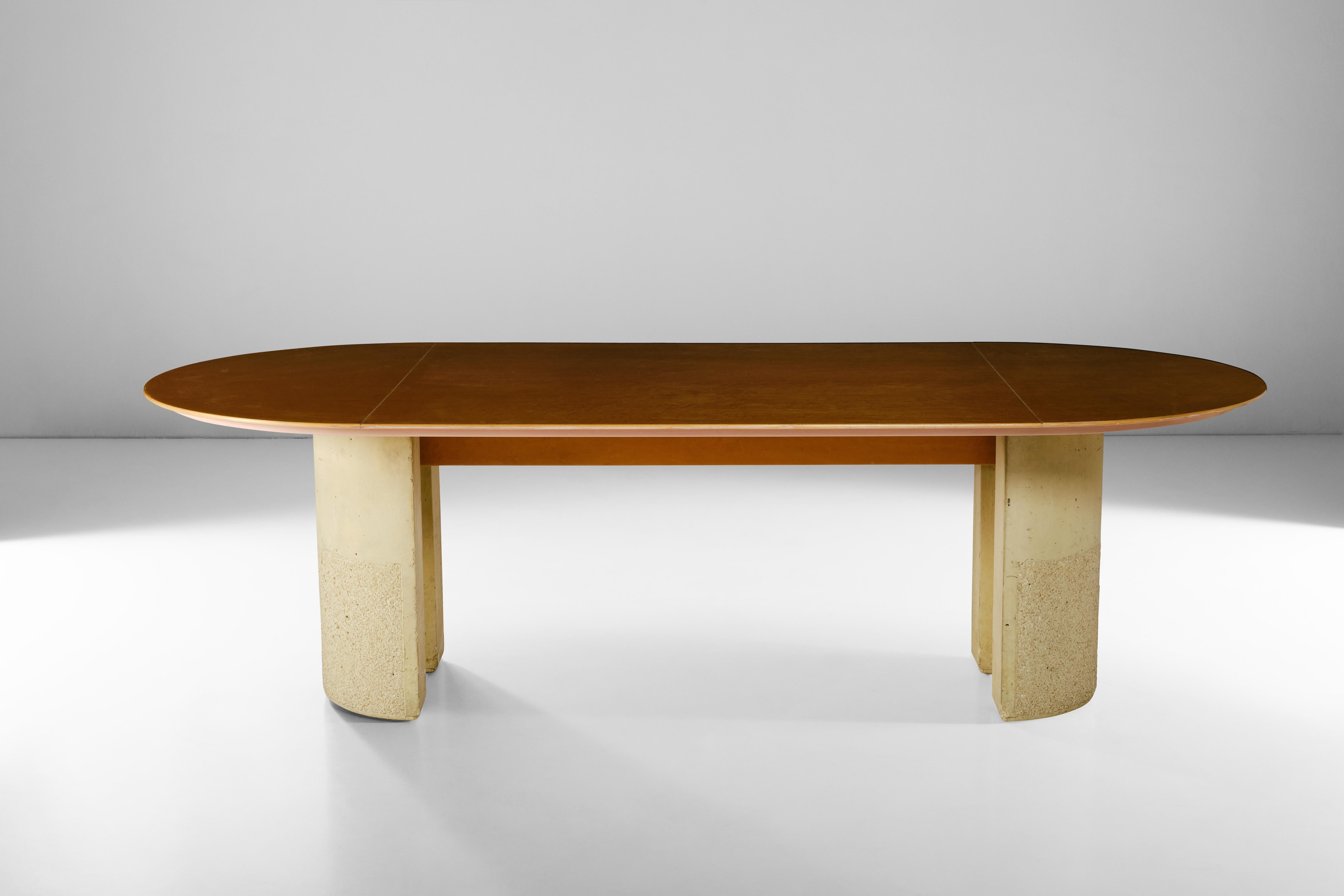 Giovanni Offredi for Saporiti Dining Table in Concrete and Wood, 1990 circa 1
