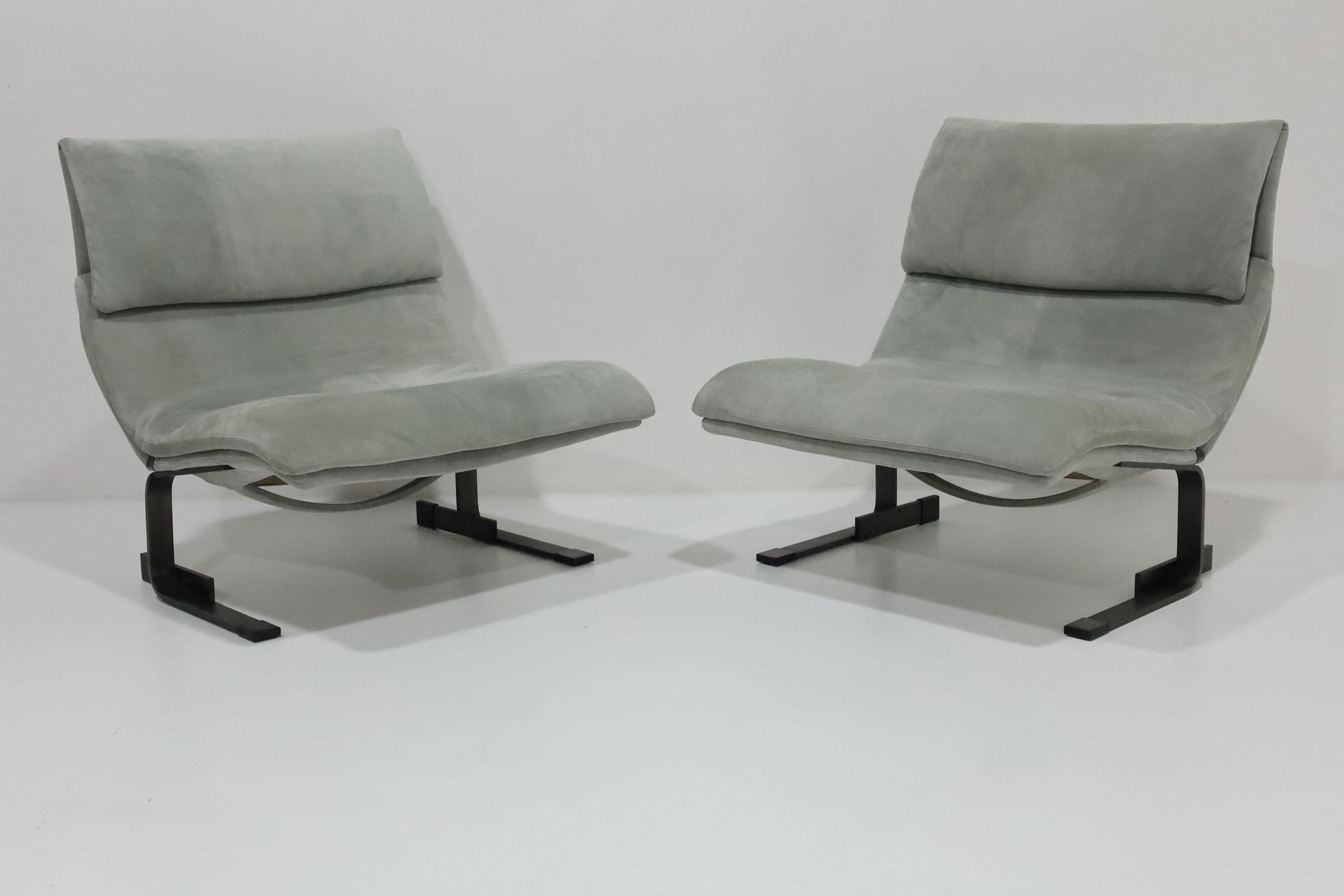 Metal Giovanni Offredi for Saporiti Onda Wave Chairs in Gray Suede and Bronze