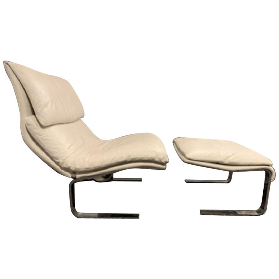 Giovanni Offredi for Saporiti "Onda" Wave Leather Lounge Chair and Ottoman