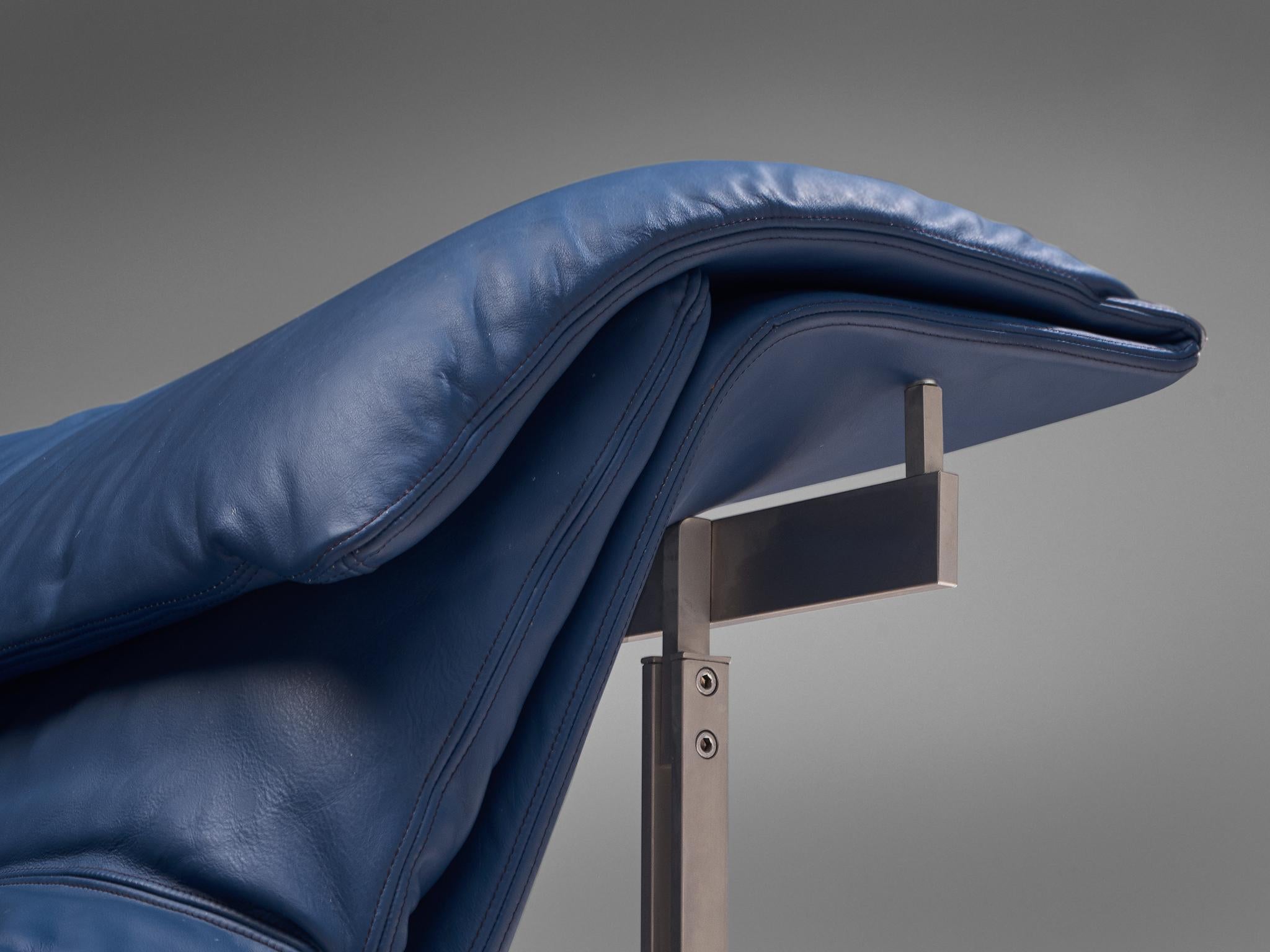 Mid-Century Modern Giovanni Offredi 'Wave' Lounge Chair in Night Blue Leather