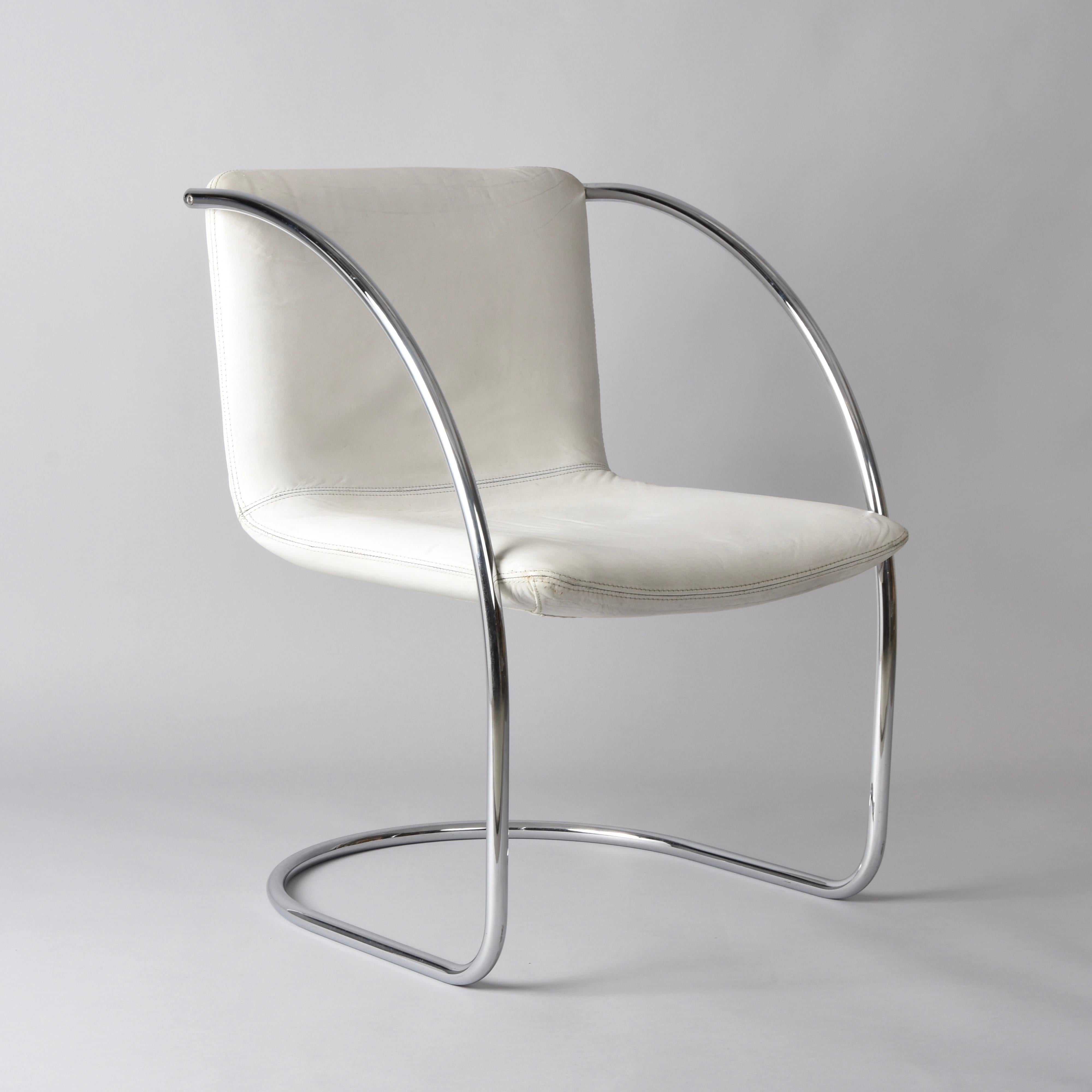 Giovanni Offredi Weiße „Lens“-Stühle aus Leder und Stahl für Saporiti, Italien, 1968 (Italienisch) im Angebot