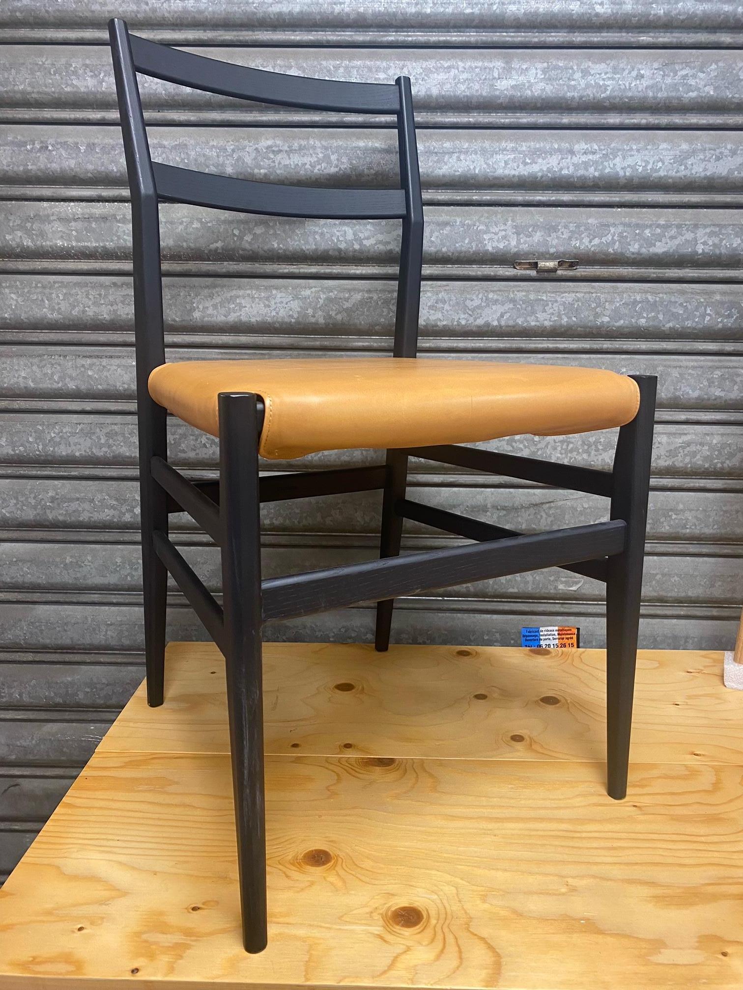 Giovanni Ponti  - Superleggera chair - Cassina edition In Excellent Condition For Sale In Saint ouen, FR