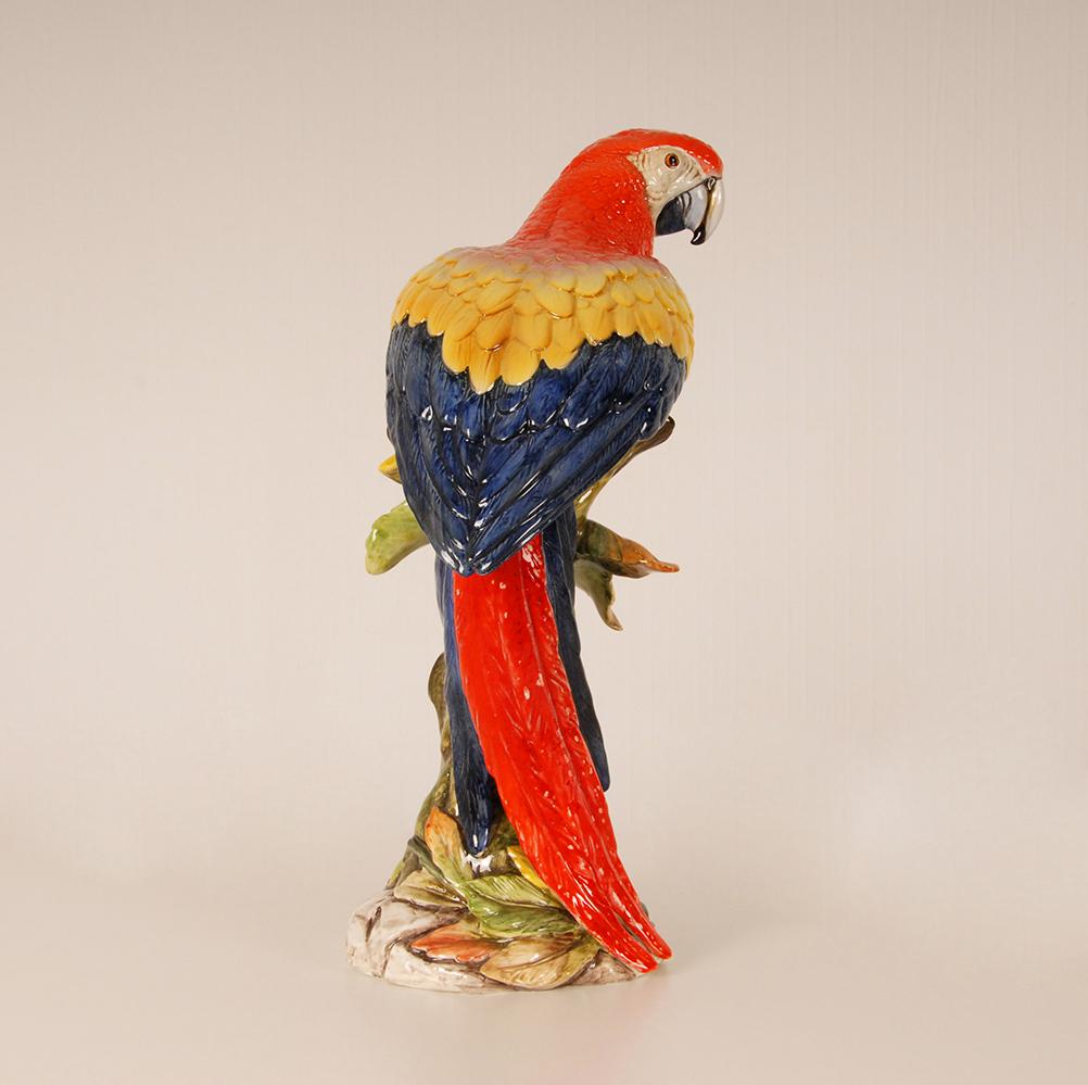 Mid-Century Modern Giovanni Ronzan - Figurine de perroquet en céramique italienne - Grand animal - Milieu du siècle en vente