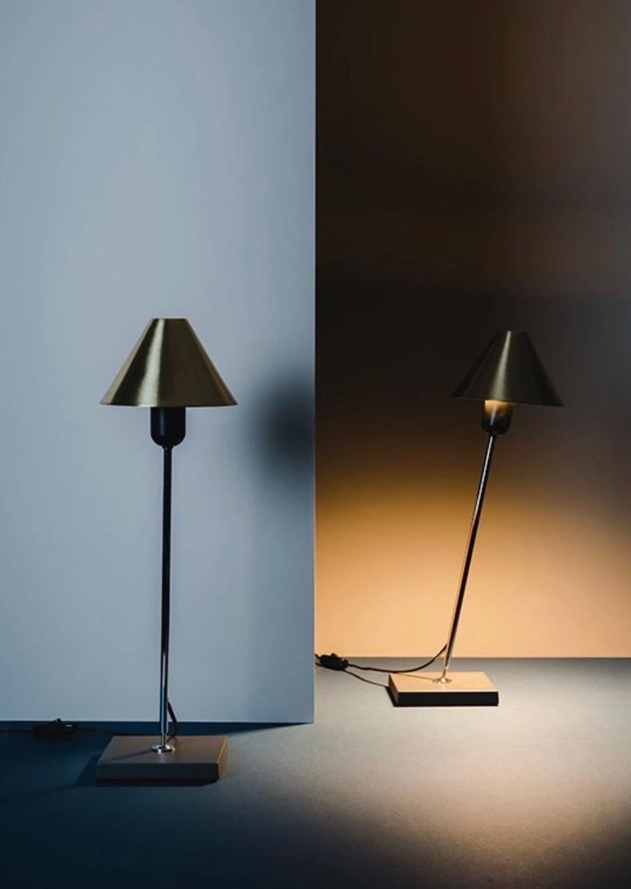 Contemporary Gira Table Lamp by  J.M. Massana for Santa & Cole For Sale