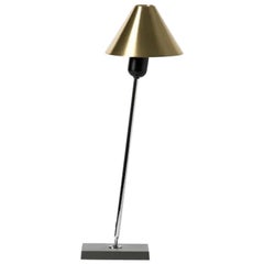 Lampada da tavolo Gira di  J.M. Massana per Santa & Cole