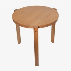 "Girafa" Modern Low Side Table Handmade Brazilian Design