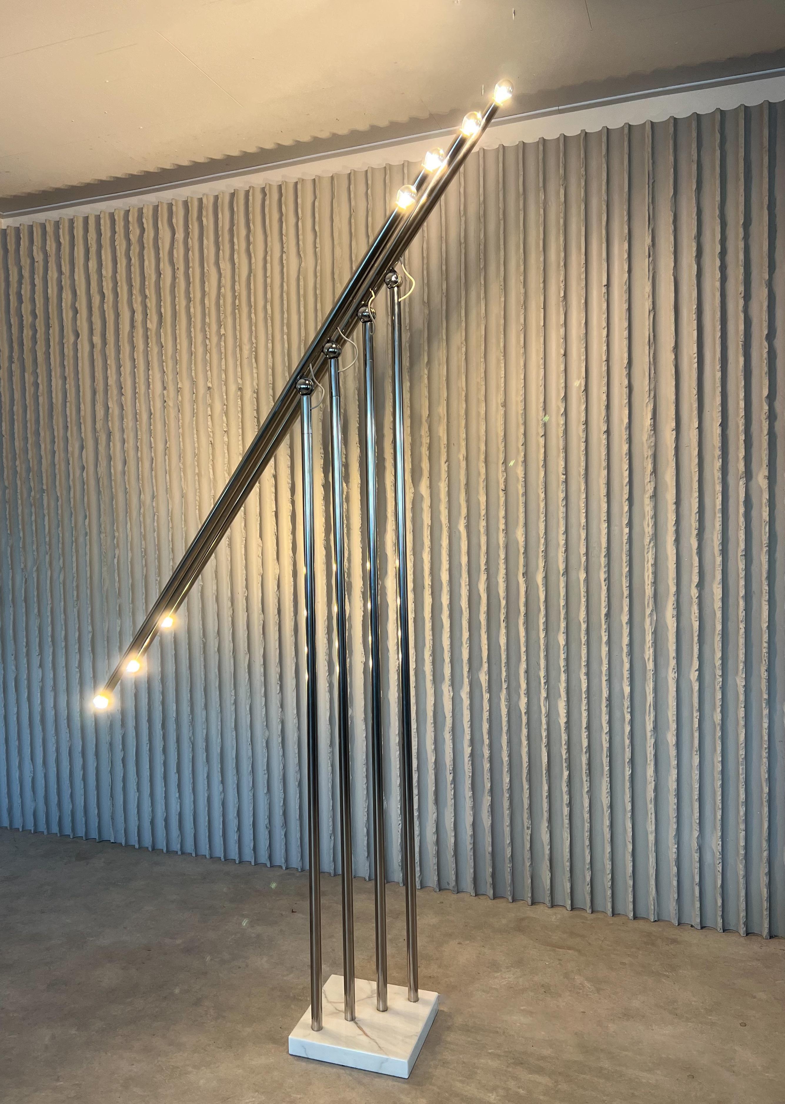 “Giraffa” floor lamp by Sergio Moscheni for Selenova For Sale 2