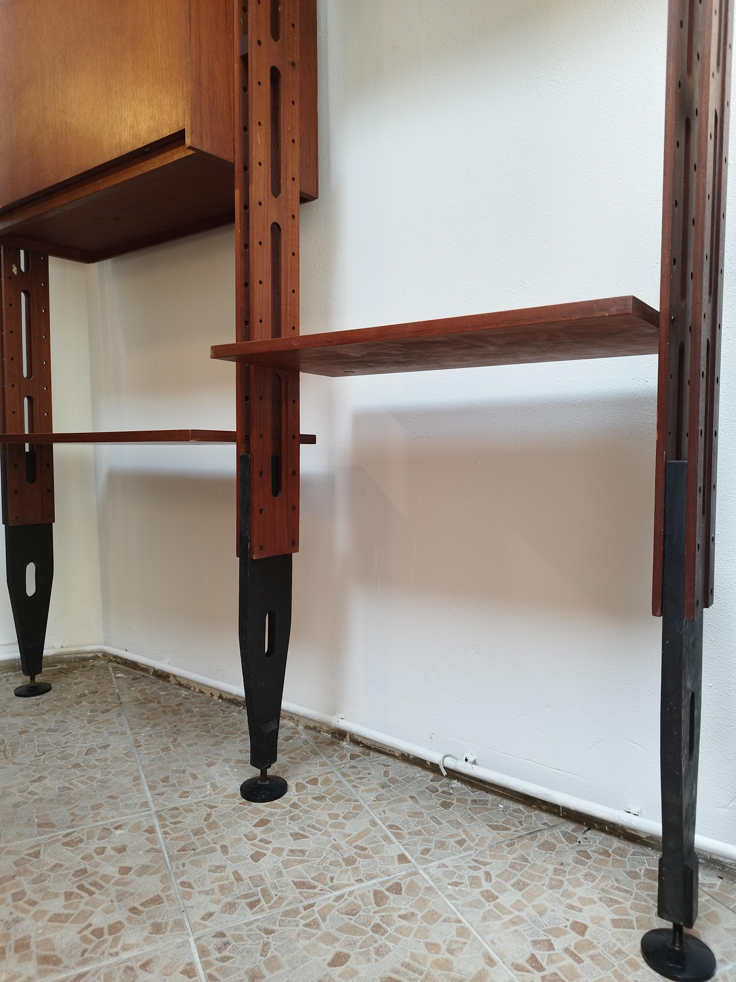 Italiano Libreria Giraffe di Tilche per Arform in vendita
