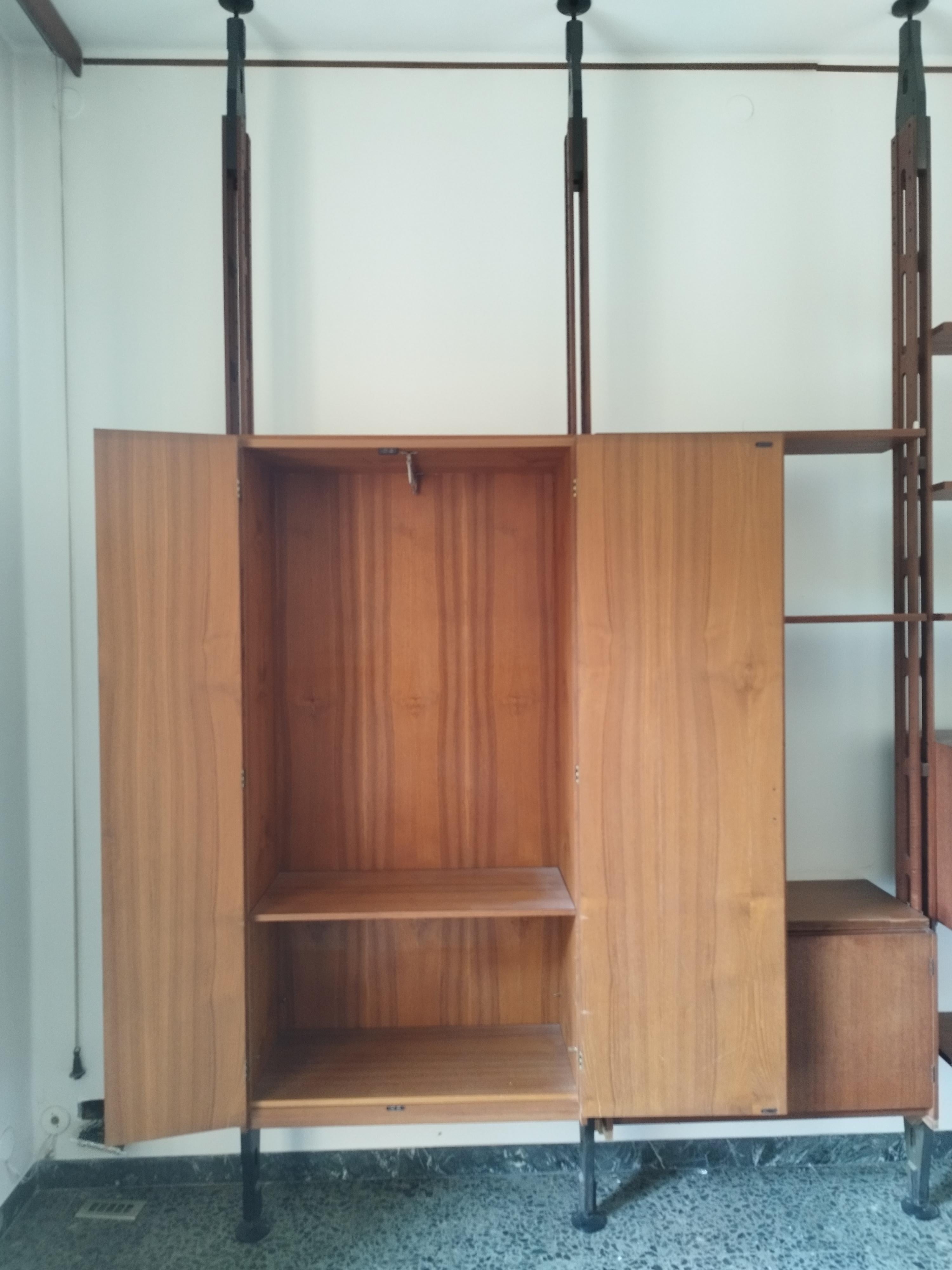 Wood Giraffe bookcase by Tilche for Arform For Sale