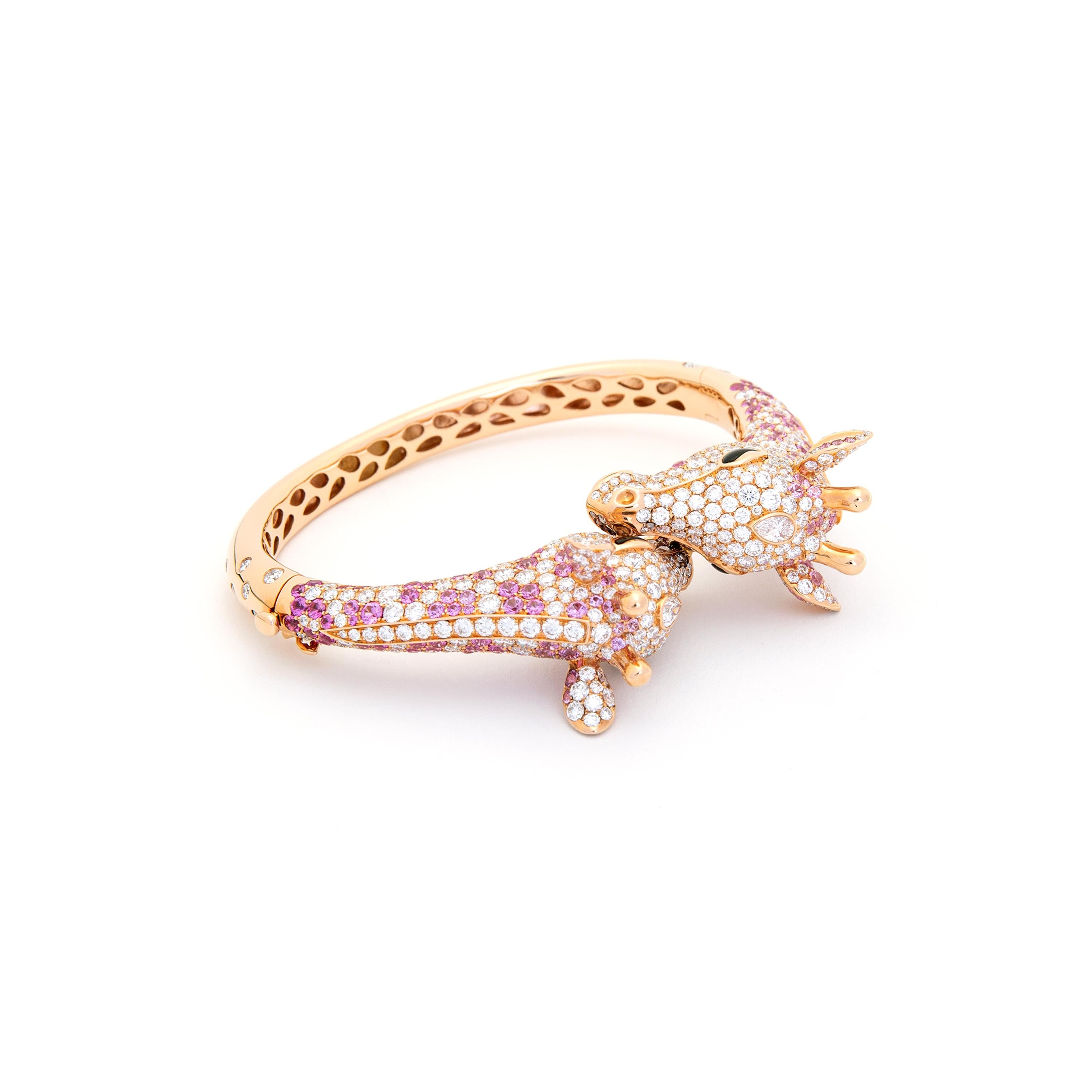 Goldarmband mit Giraffen-Diamant und rosa Saphir (Rundschliff) im Angebot