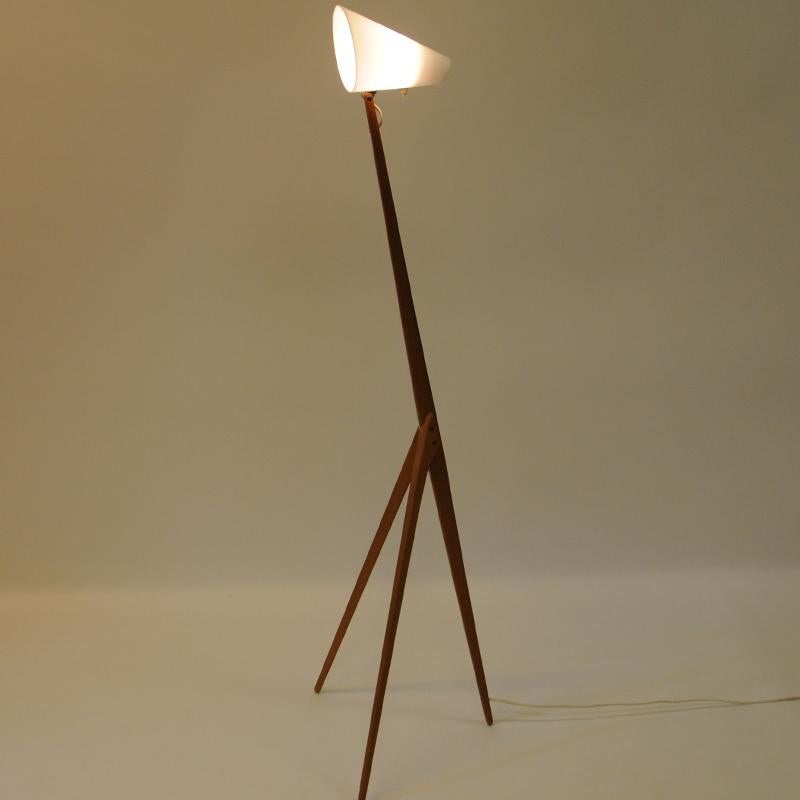 Scandinavian Modern Giraffe Floor Lamp by Uno & Östen Kristiansson for Luxus, Sweden- 1950s
