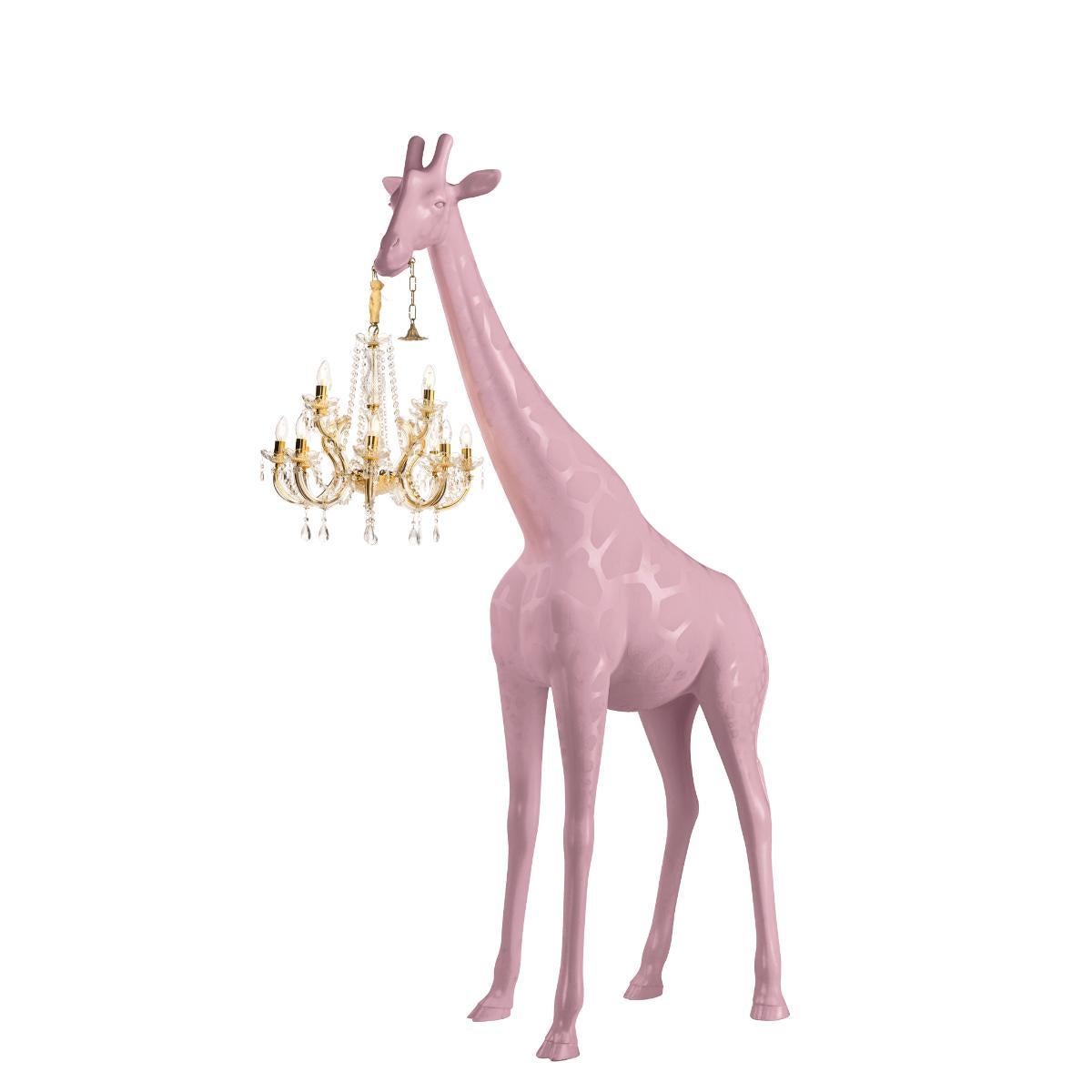 italien Lampe d'intérieur Giraffe In Love M en polycarbonate et polyéthylène rose en vente