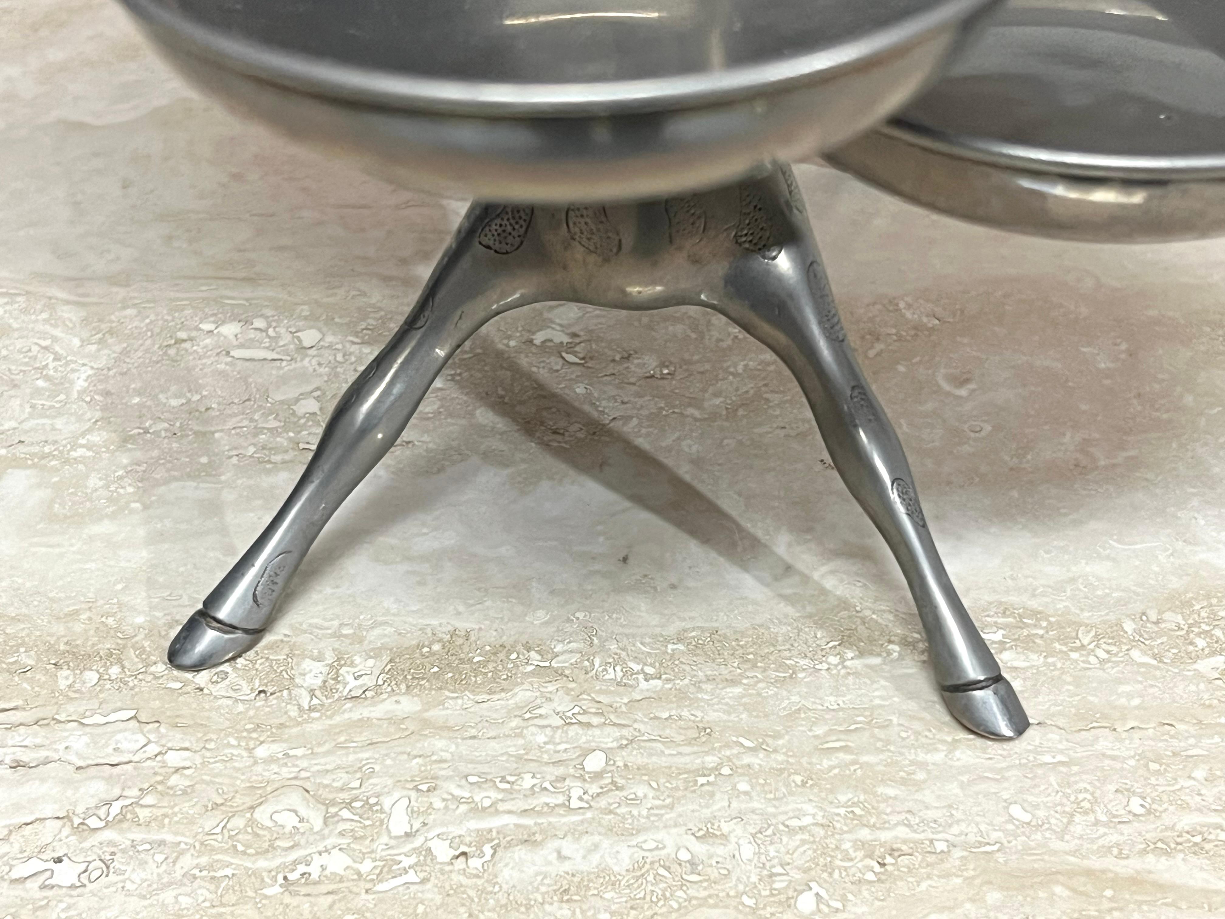 Giraffe Kinetic Serving Buttler con piatto girevole in vendita 1