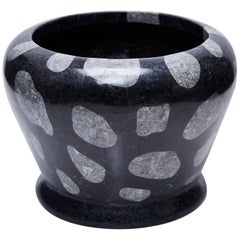 "Giraffe" Planter in Tessellated Black and Gray Cantor Stone