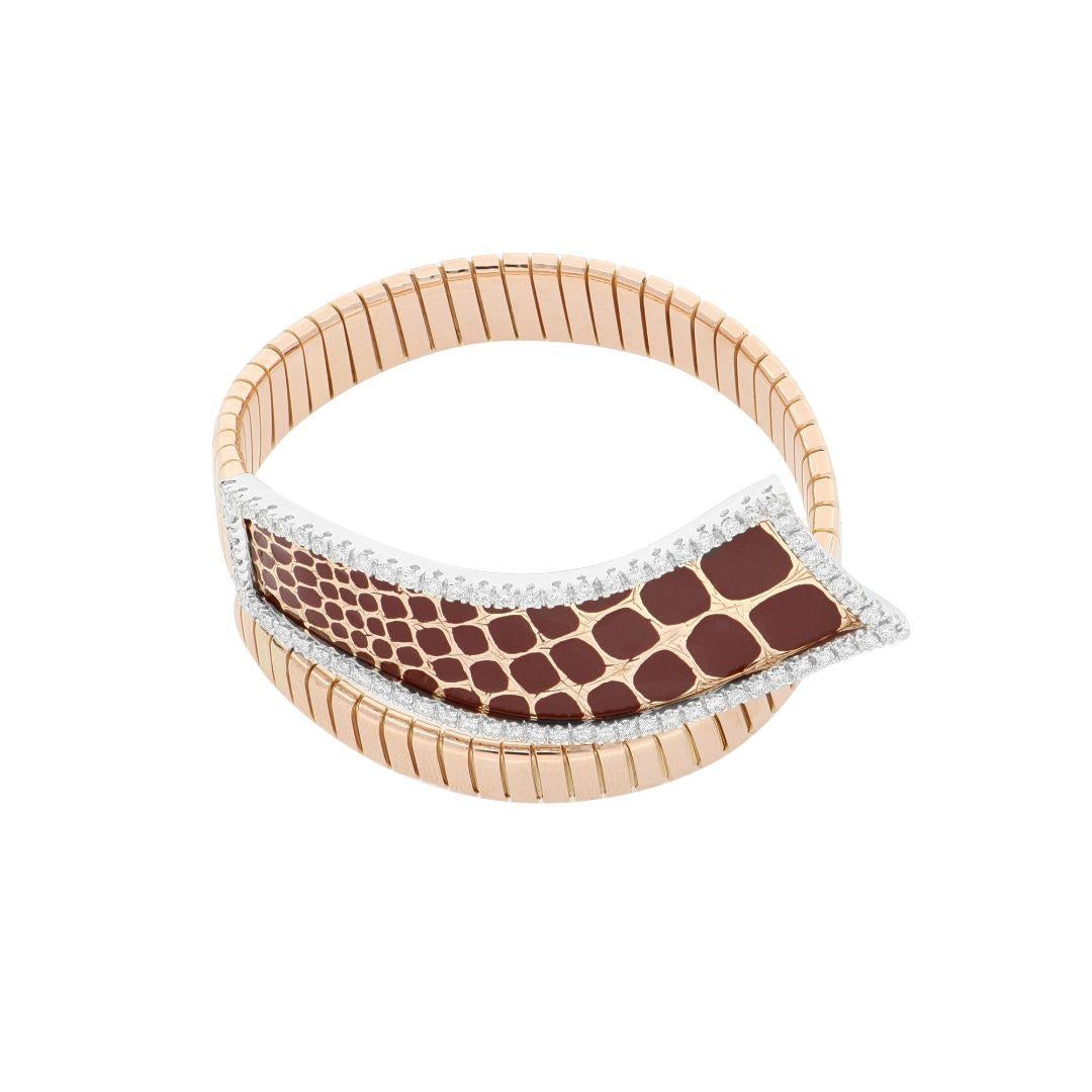 Brilliant Cut Giraffe print enamel white diamond tubogas bangle bracelet For Sale
